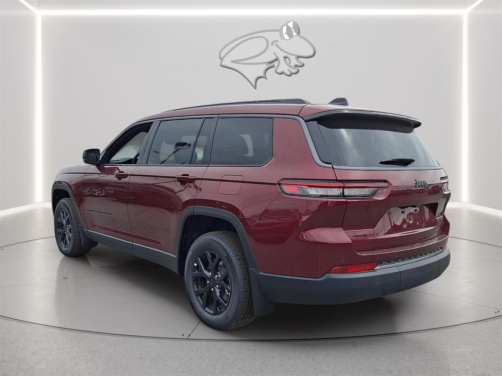 View vehicle photo 3