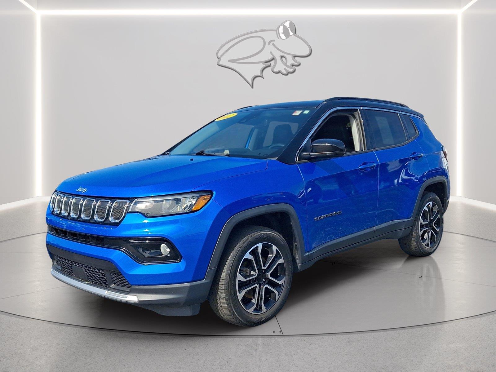 Laser Blue Pearlcoat 2022 Jeep Compass SUV / Crossover Four-Wheel Drive 9-Speed Automatic
