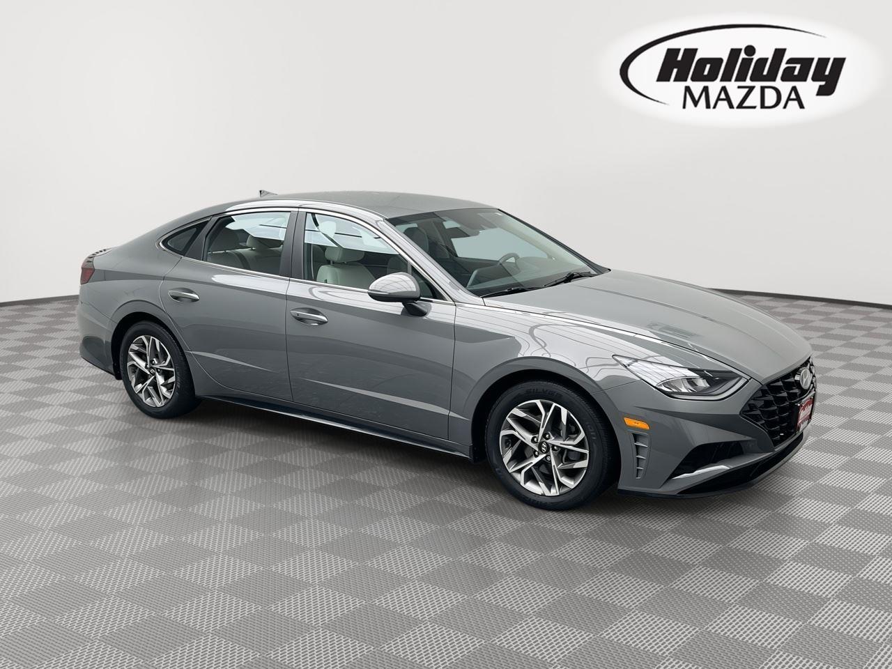 Hampton Gray 2022 Hyundai Sonata Sedan Front-Wheel Drive Automatic