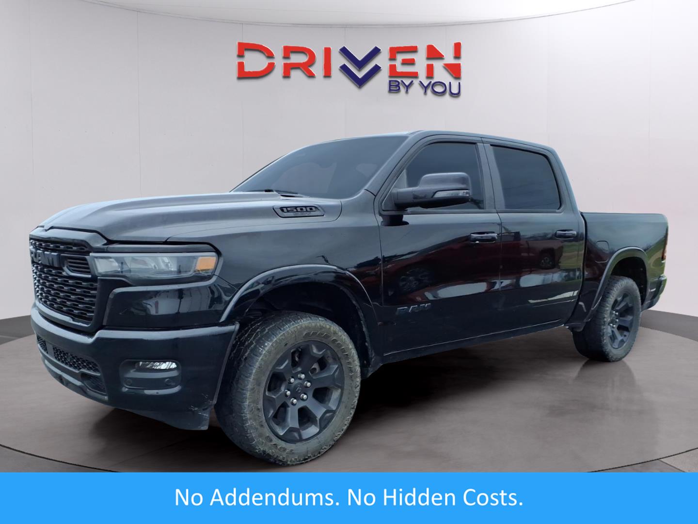 Diamond Black Crystal Pearlcoat 2025 RAM 1500 Big Horn Crew Cab 4WD Pickup Truck Four-Wheel Drive 8-Speed Automatic