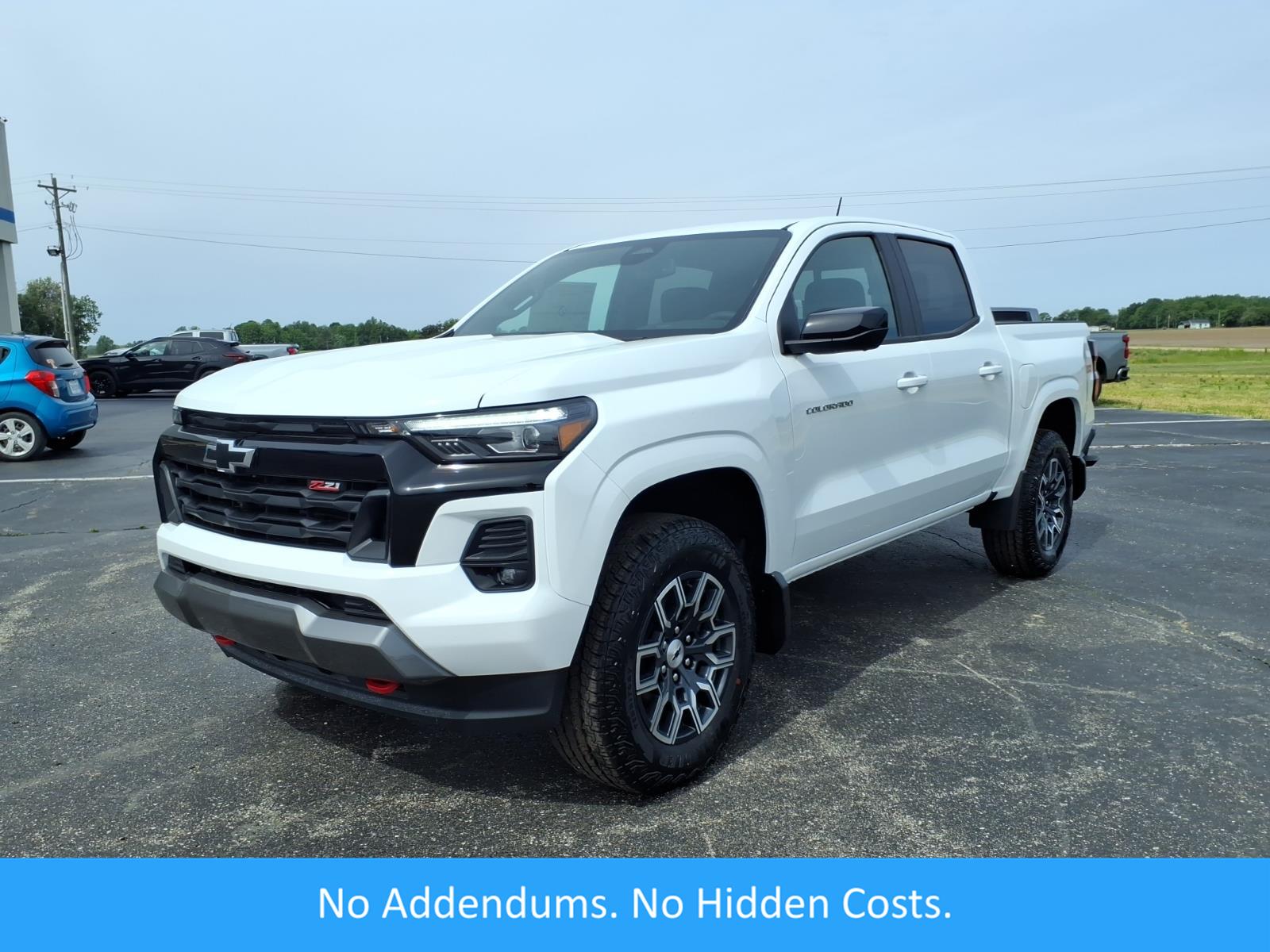 Summit White 2026 Chevrolet Colorado Pickup Truck Four-Wheel Drive 8-Speed Automatic