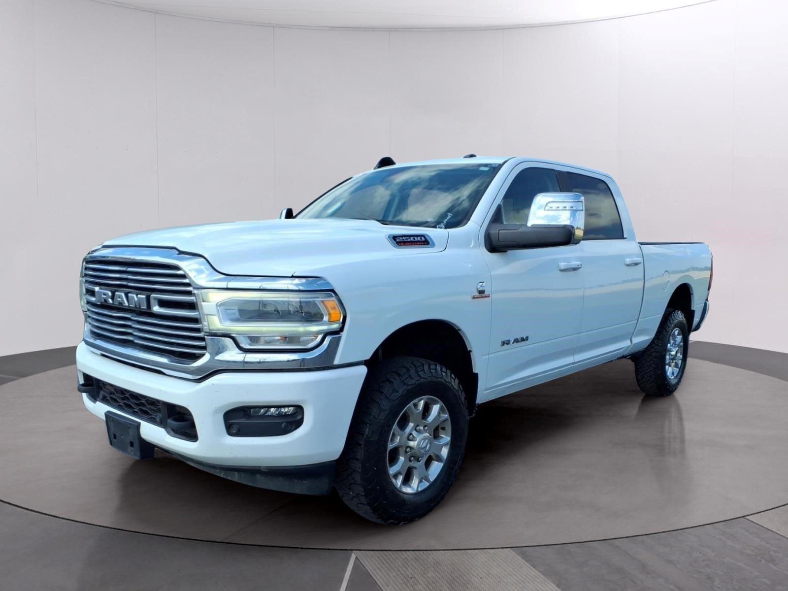 2024 RAM 2500 Laramie Crew Cab 4WD