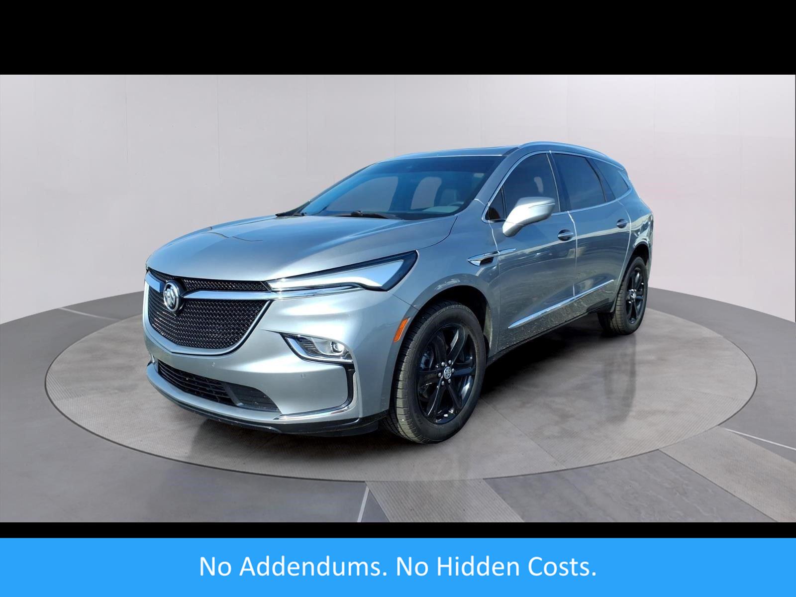  2024 Buick Enclave Essence FWD   