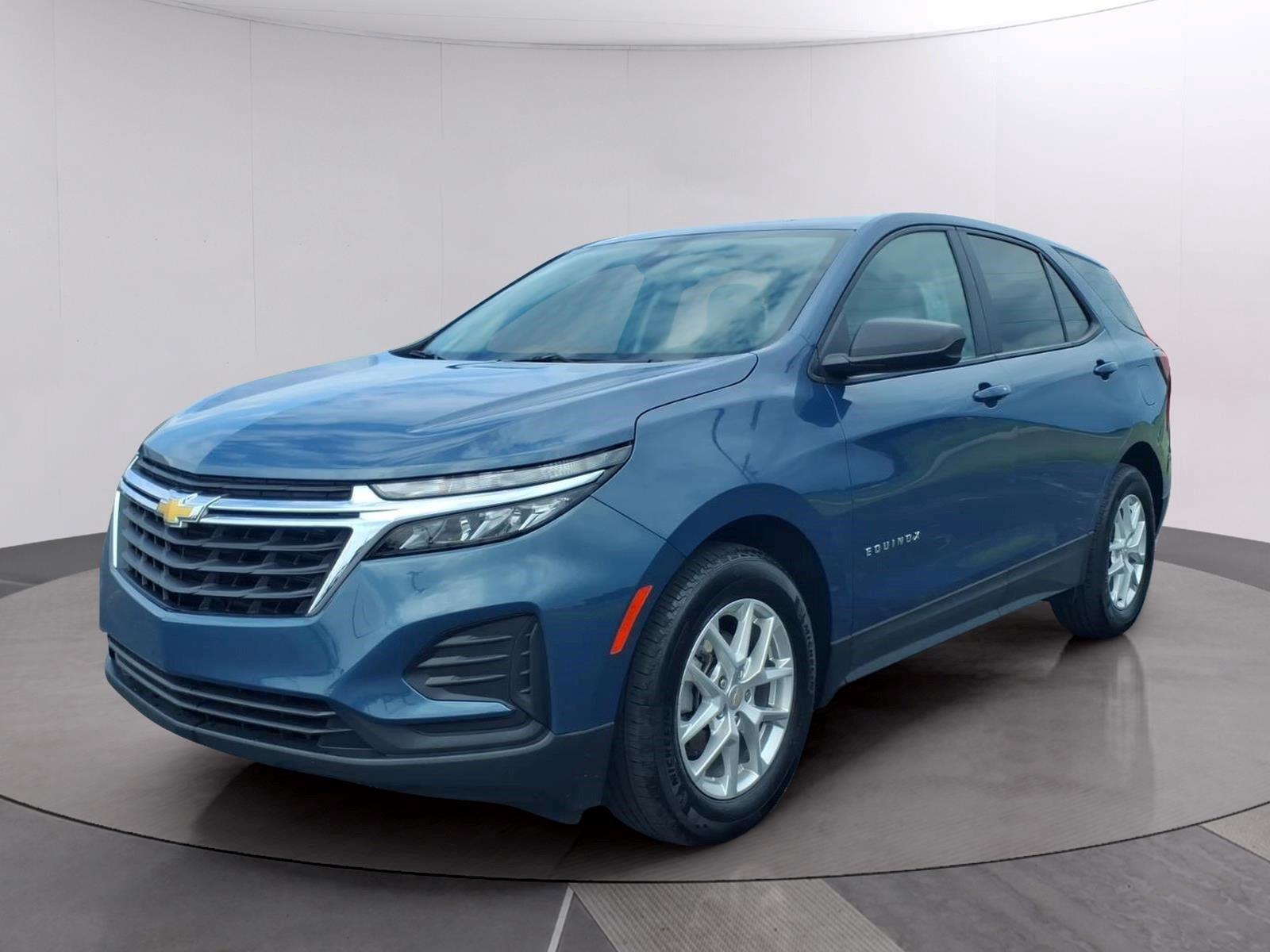2024 Chevrolet Equinox LS FWD with 1LS