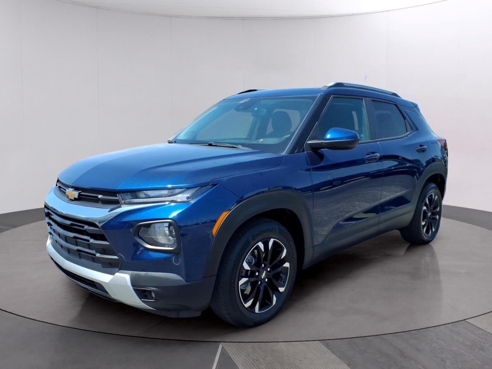Blue Glow Metallic 2023 Chevrolet Trailblazer SUV / Crossover Front-Wheel Drive Continuously Variable Transmission
