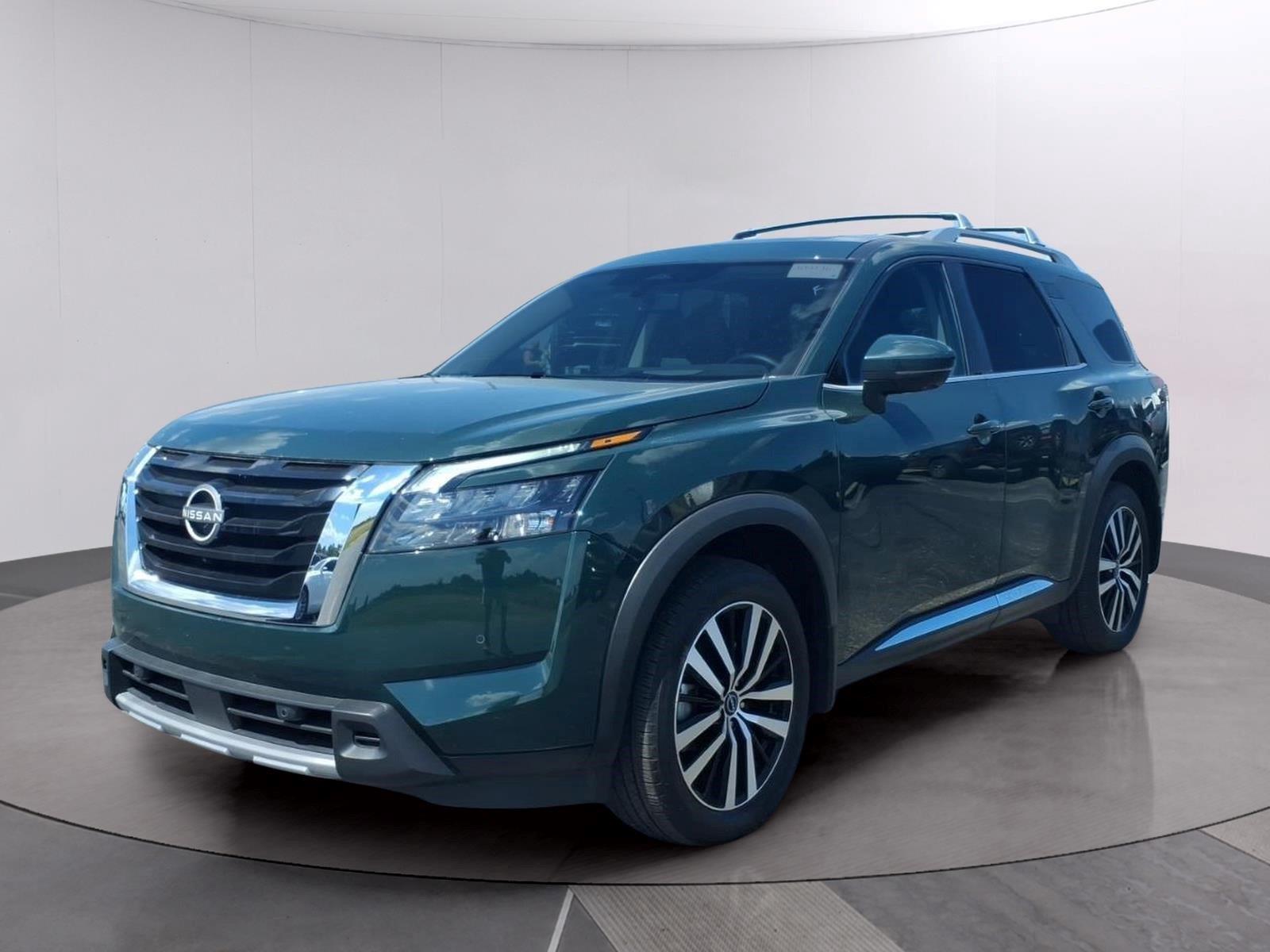 Black (Obsidian Green Pearl) 2025 Nissan Pathfinder SUV / Crossover Front-Wheel Drive Automatic