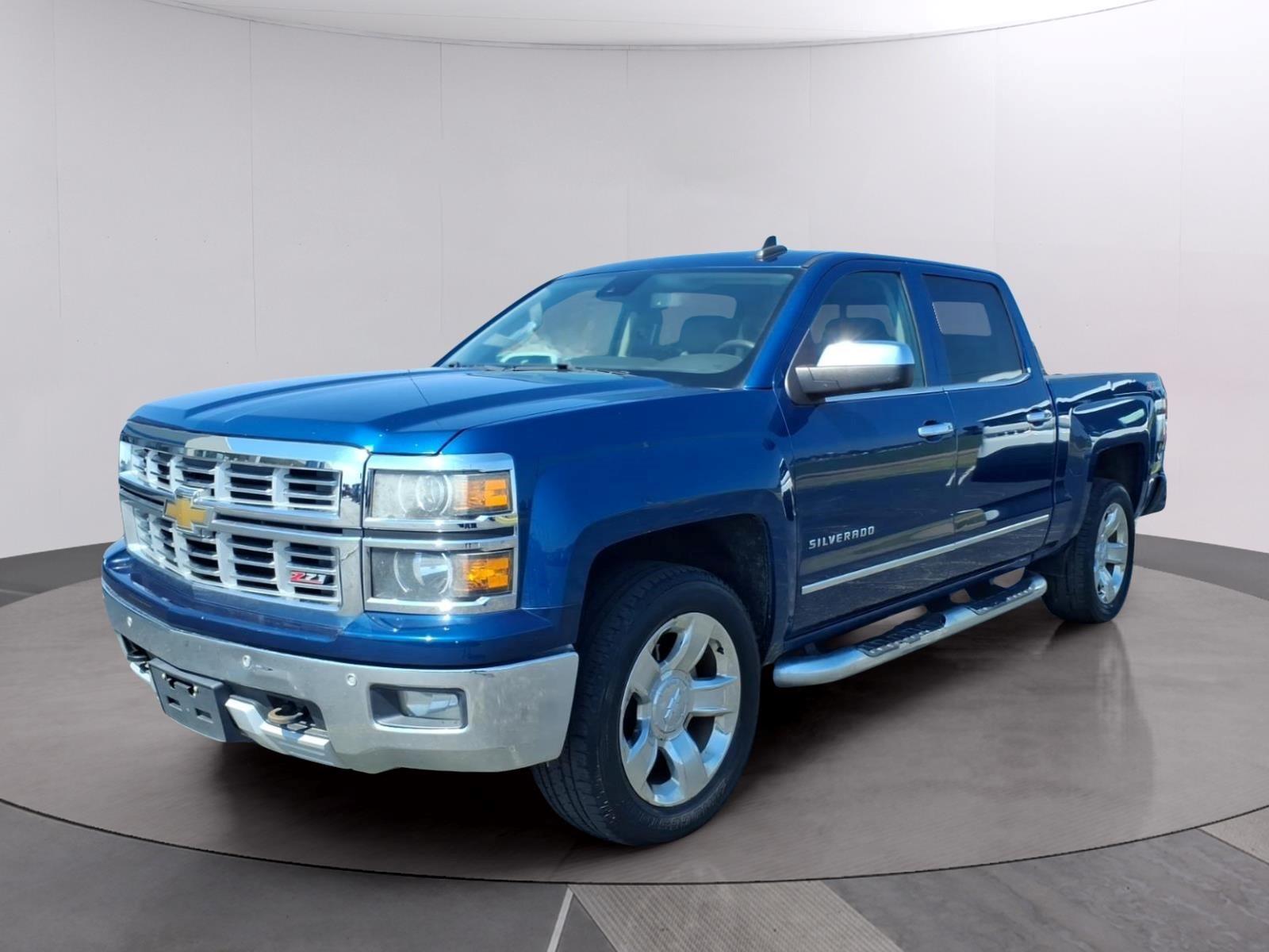 Deep Ocean Blue Metallic 2015 Chevrolet Silverado 1500 Pickup Truck Four-Wheel Drive 6-Speed Automatic