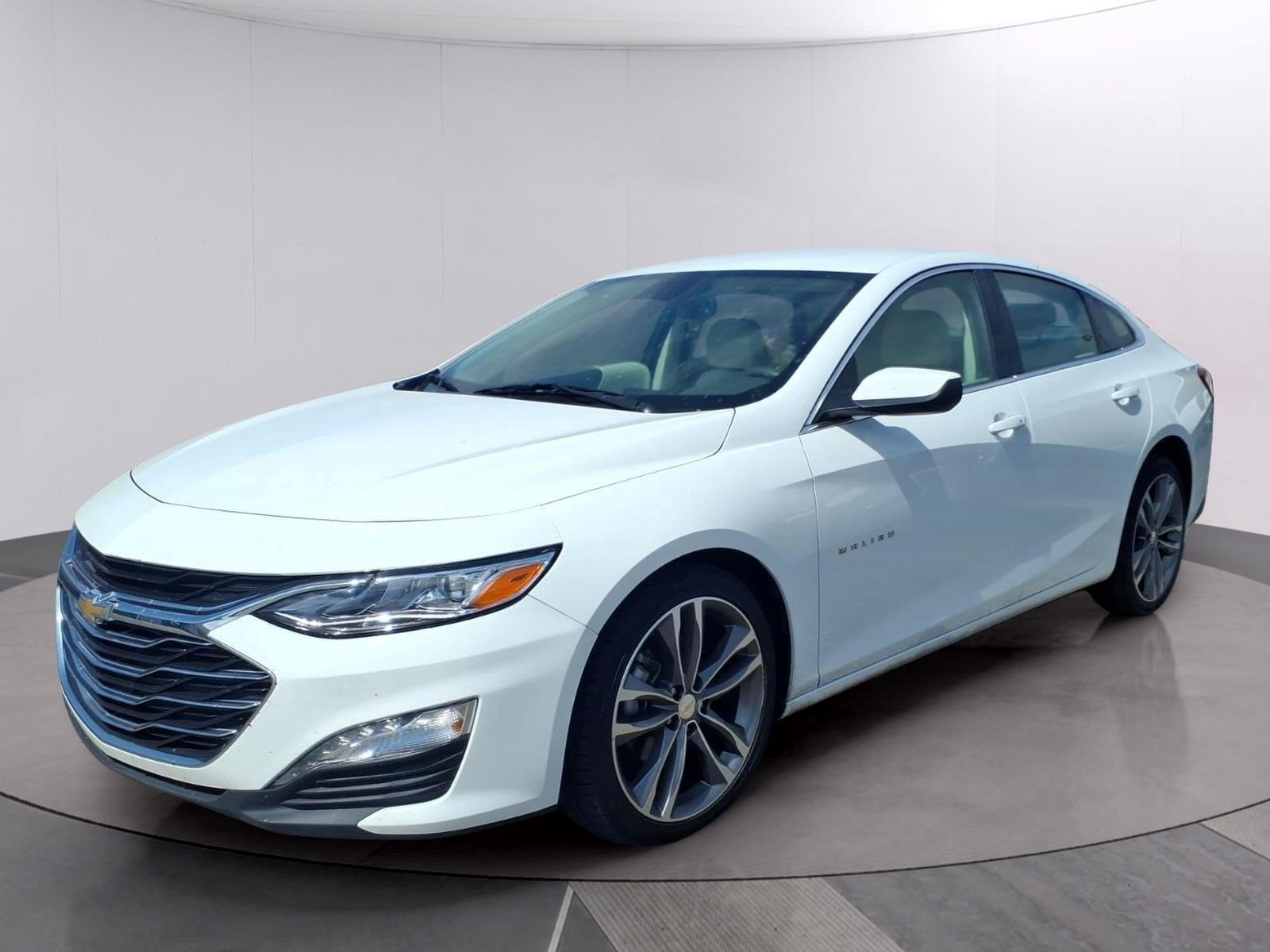  2024 Chevrolet Malibu LT with 2LT FWD   