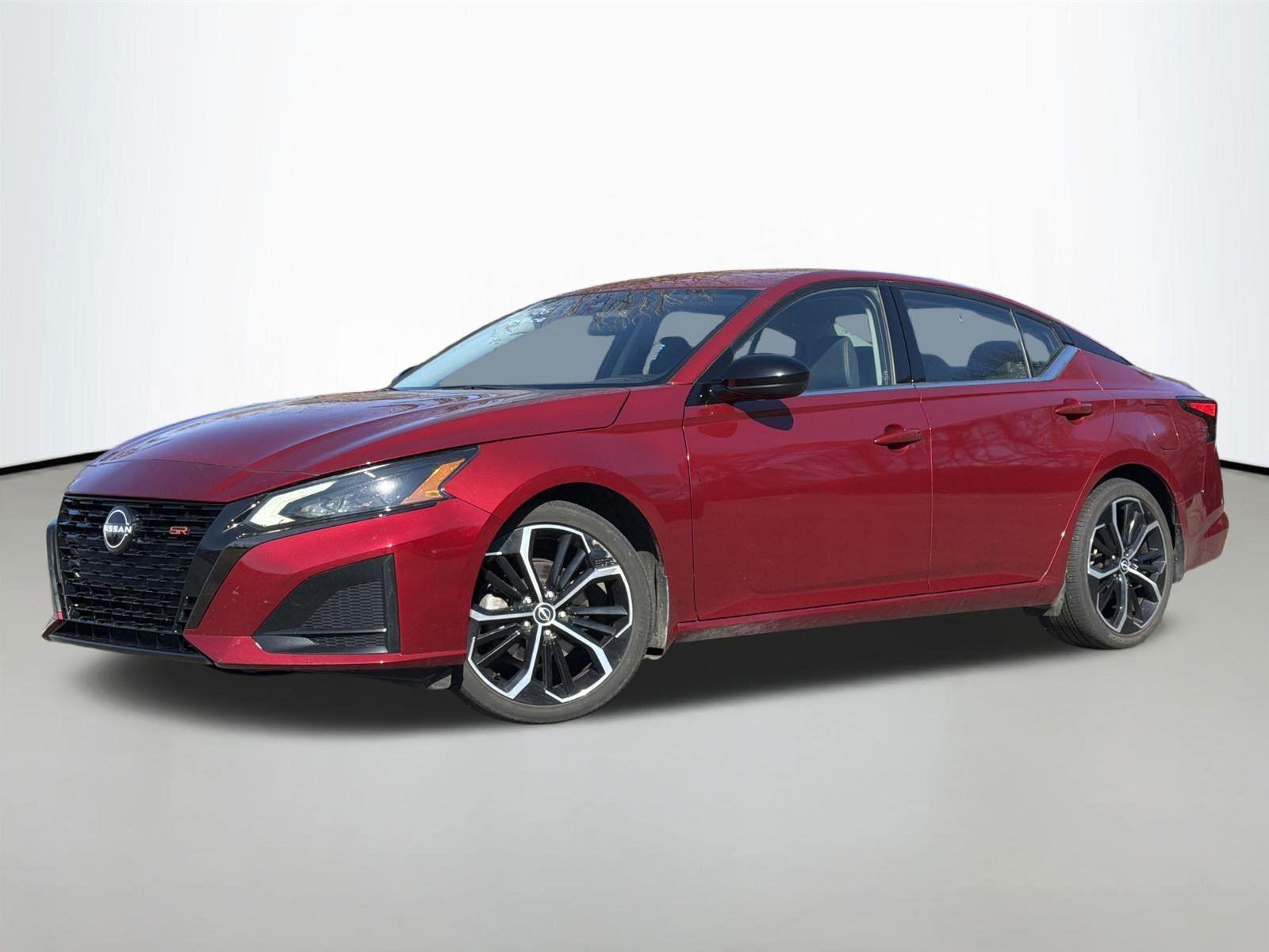 2023 Nissan Altima 2.5 SR FWD