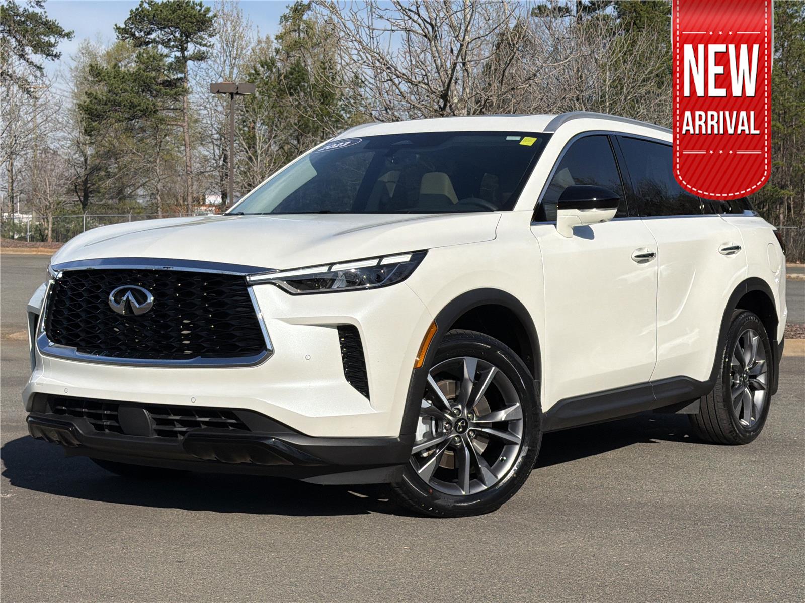 2023 INFINITI QX60 Luxe FWD