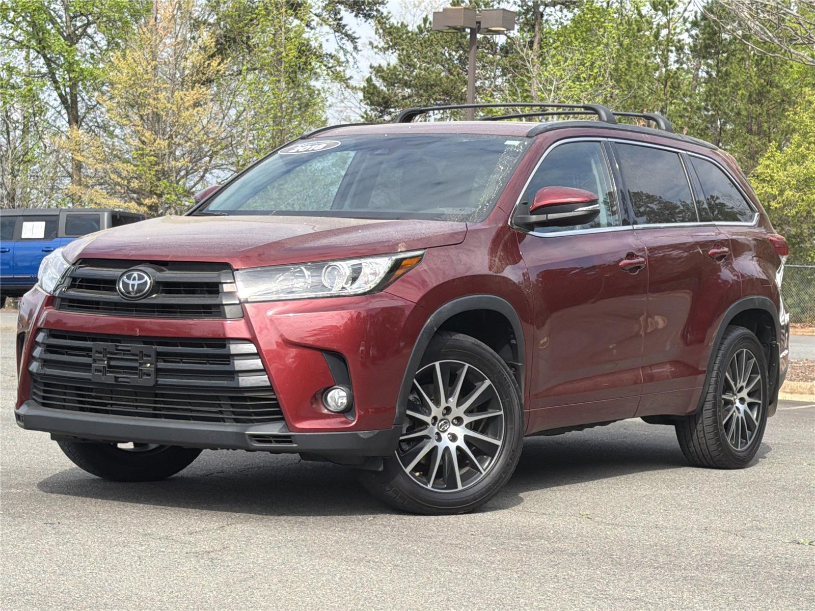 Salsa Red Pearl 2018 Toyota Highlander SE AWD SUV / Crossover All-Wheel Drive Automatic