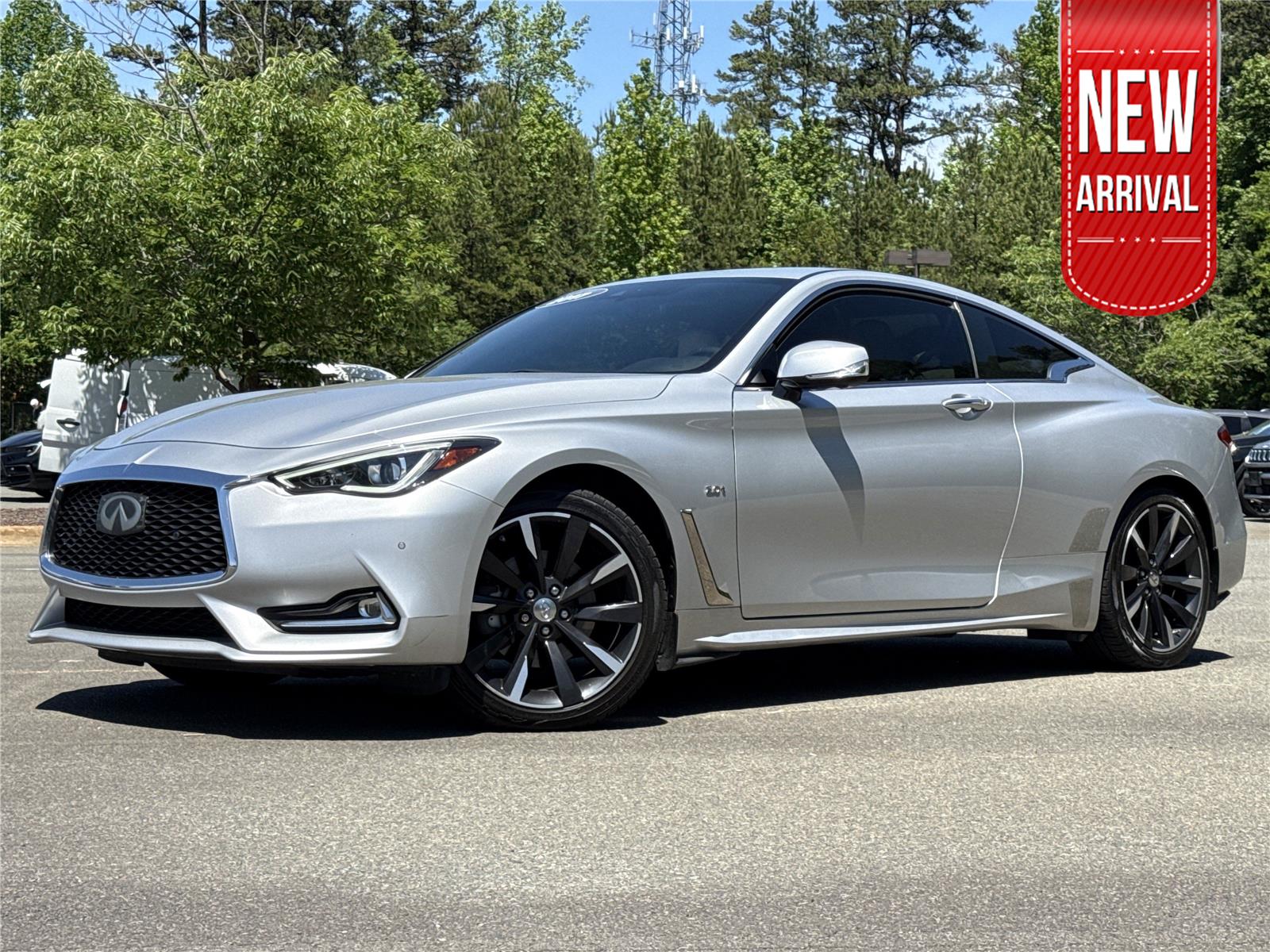 2017 INFINITI Q60 2.0t Premium Coupe RWD