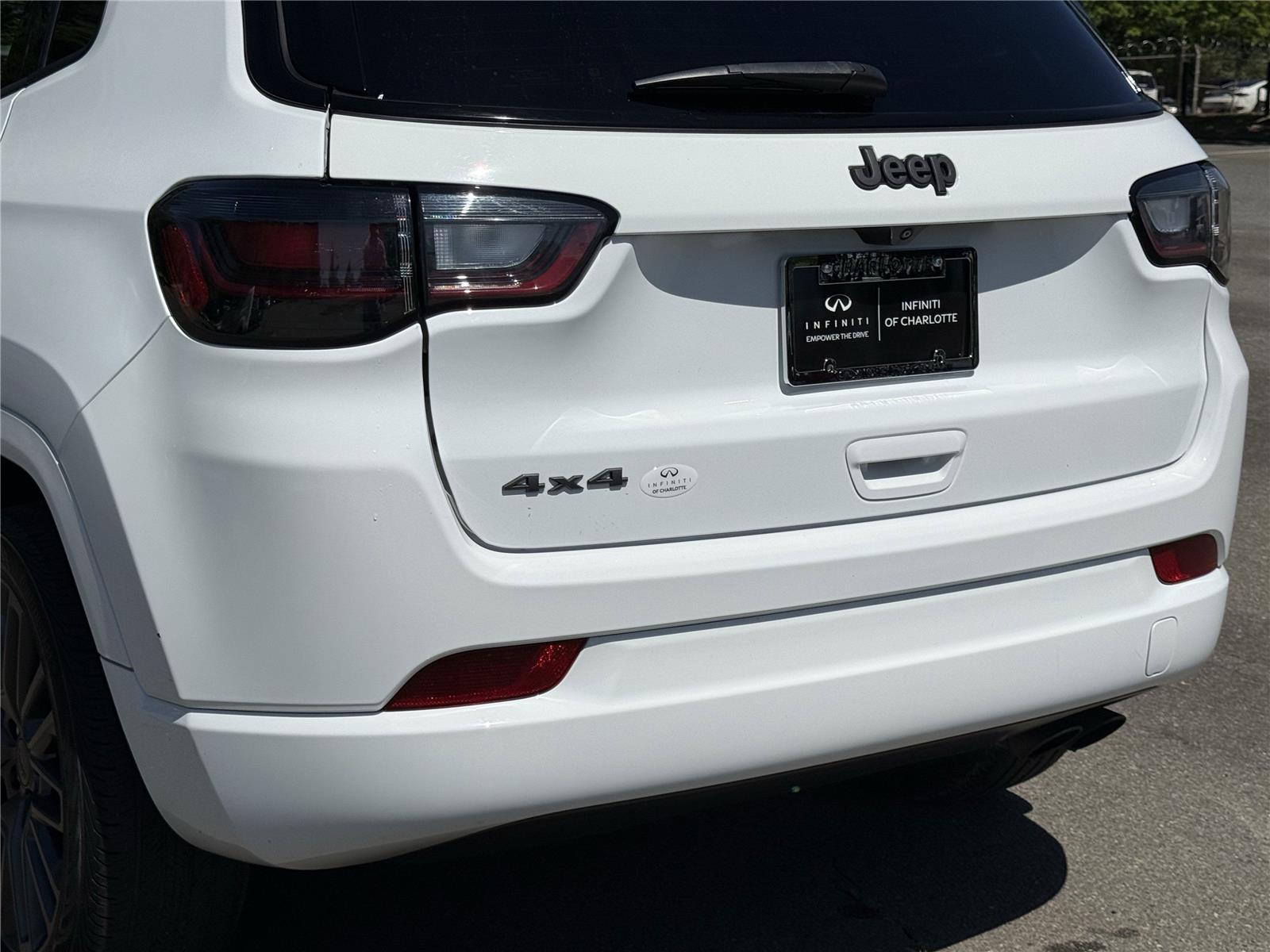 Used 2022 Bright White Clearcoat Jeep High Altitude image 25
