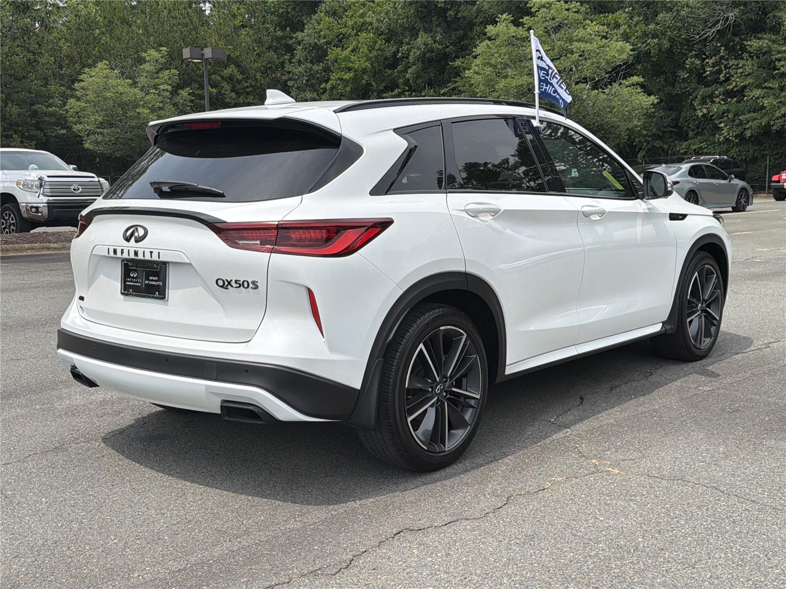 Certified Used 2023 Radiant White INFINITI SPORT image 30
