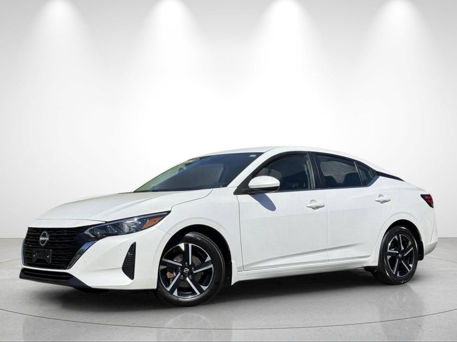 Aspen White Tricoat 2024 Nissan Sentra Sedan Front-Wheel Drive Continuously Variable Transmission