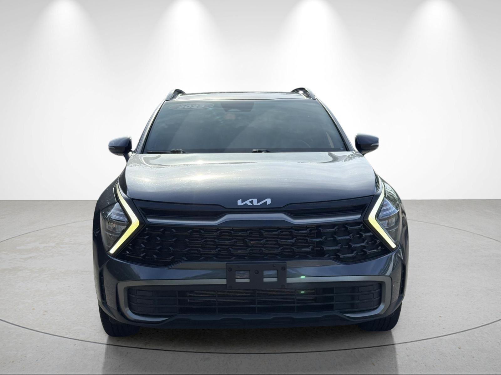 Used 2023 Gravity Gray Kia X-Line image 8