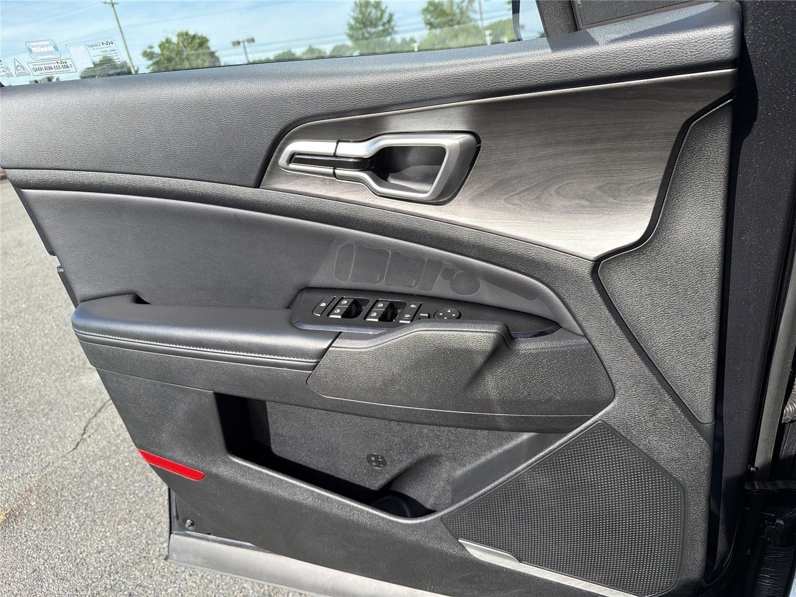 Used 2023 Gravity Gray Kia X-Line image 27