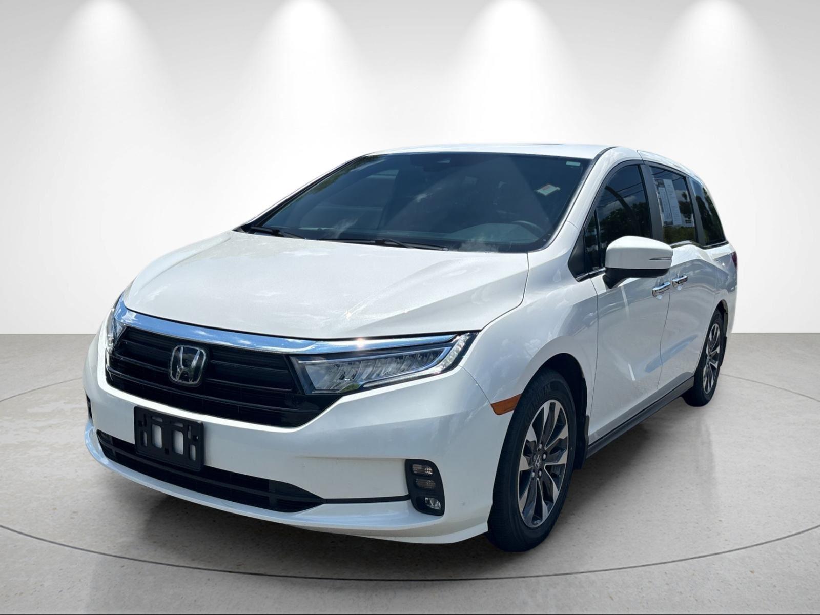 Platinum White Pearl 2024 Honda Odyssey Minivan Front-Wheel Drive Automatic