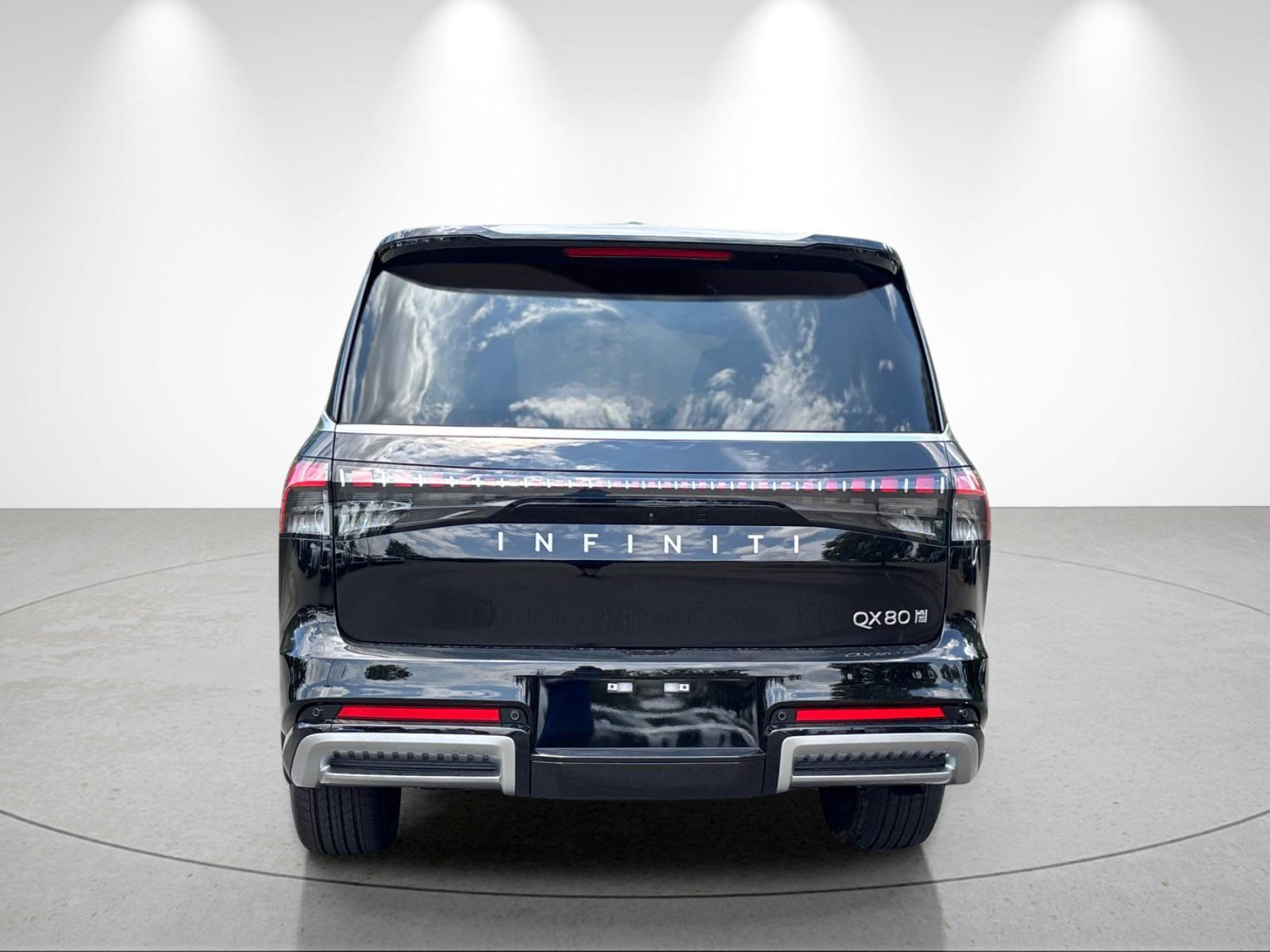 New 2027 Black Obsidian INFINITI LUXE image 4