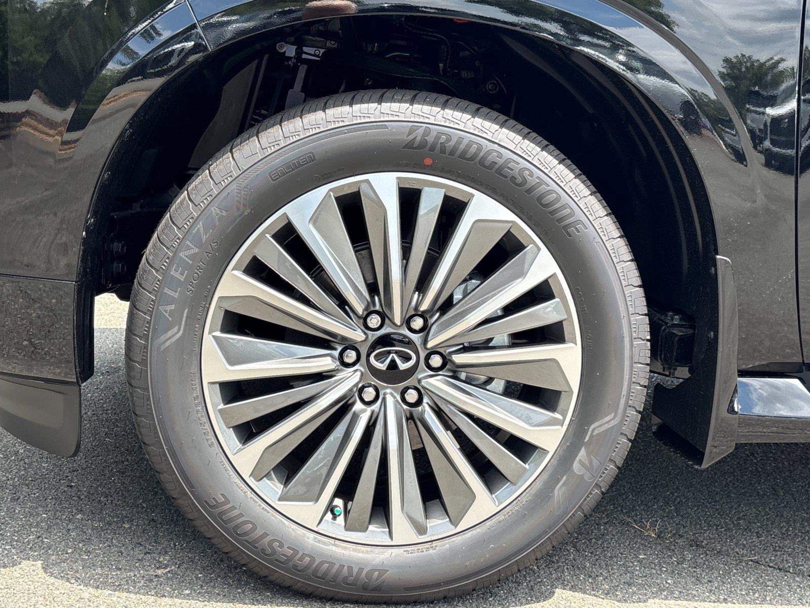New 2027 Black Obsidian INFINITI LUXE image 10