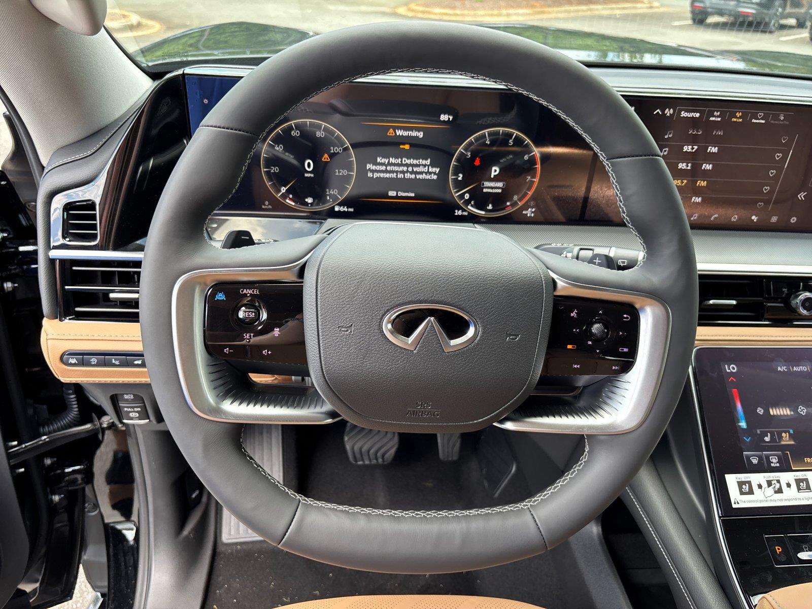 New 2027 Black Obsidian INFINITI LUXE image 18