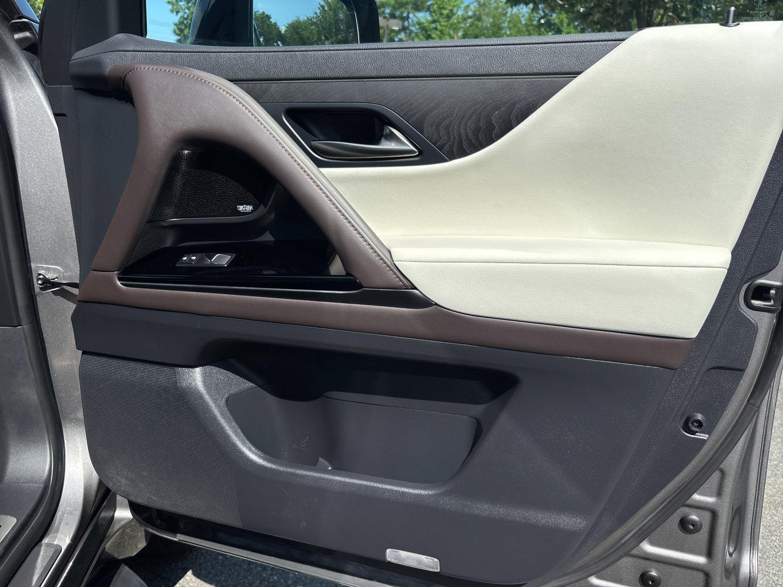 Used 2023 Manganese Luster Lexus LX 600 Luxury image 40