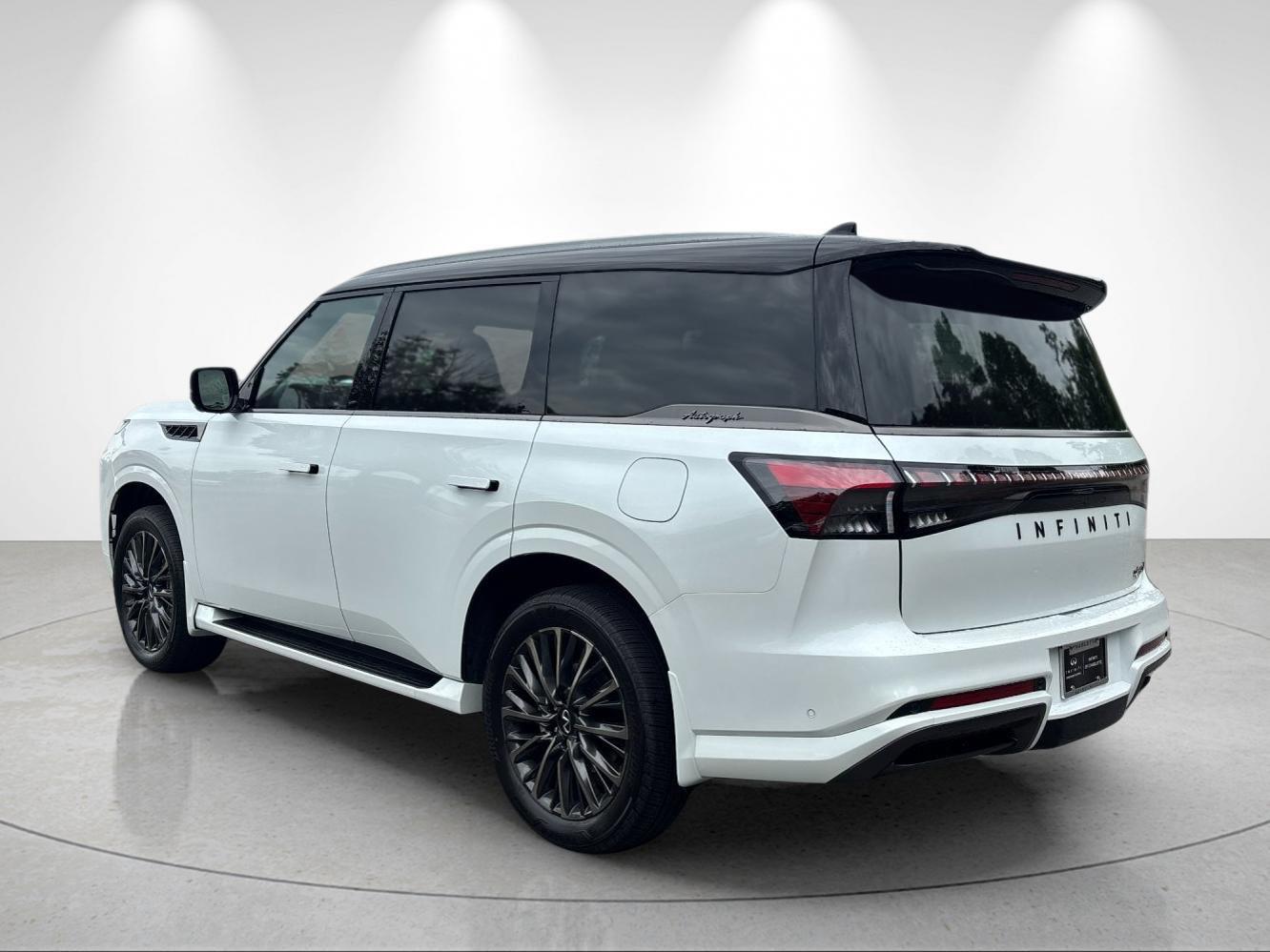 New 2027 XKJ/2T RADIANT INFINITI AUTOGRAPH image 3