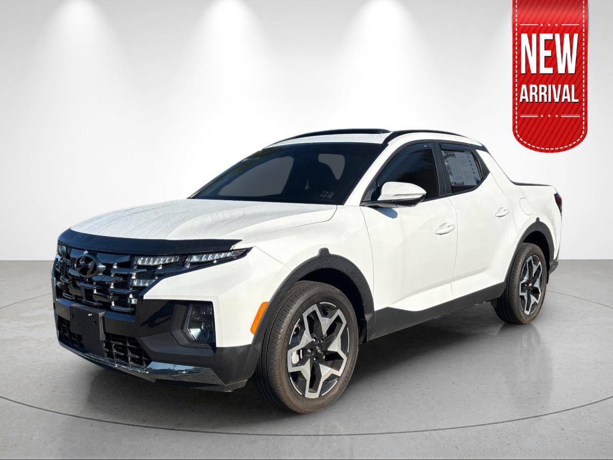 Atlas White 2023 Hyundai Santa Cruz Pickup Truck All-Wheel Drive Automatic