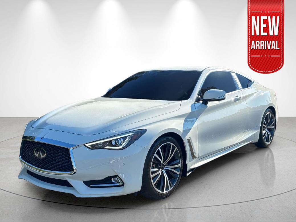 2022 INFINITI Q60 3.0T Luxe RWD