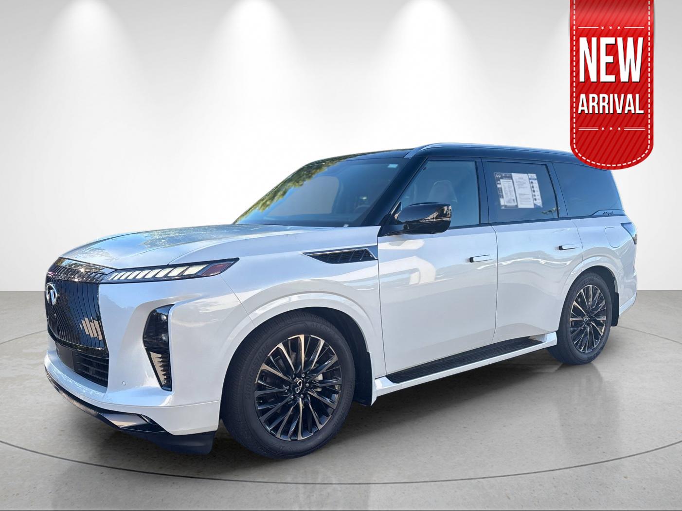 Radiant White/Black Obsidian 2026 INFINITI QX80 SUV / Crossover All-Wheel Drive Automatic