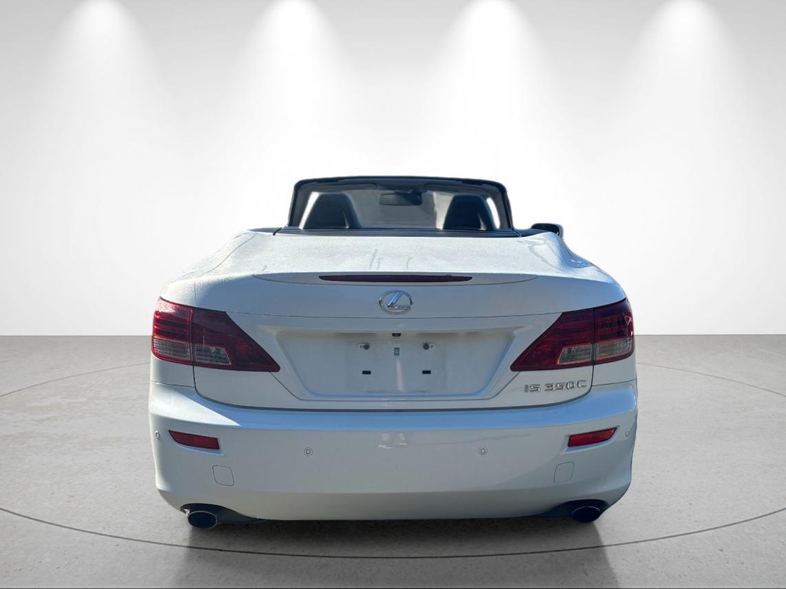 Used 2013 Starfire Pearl Lexus Base image 4