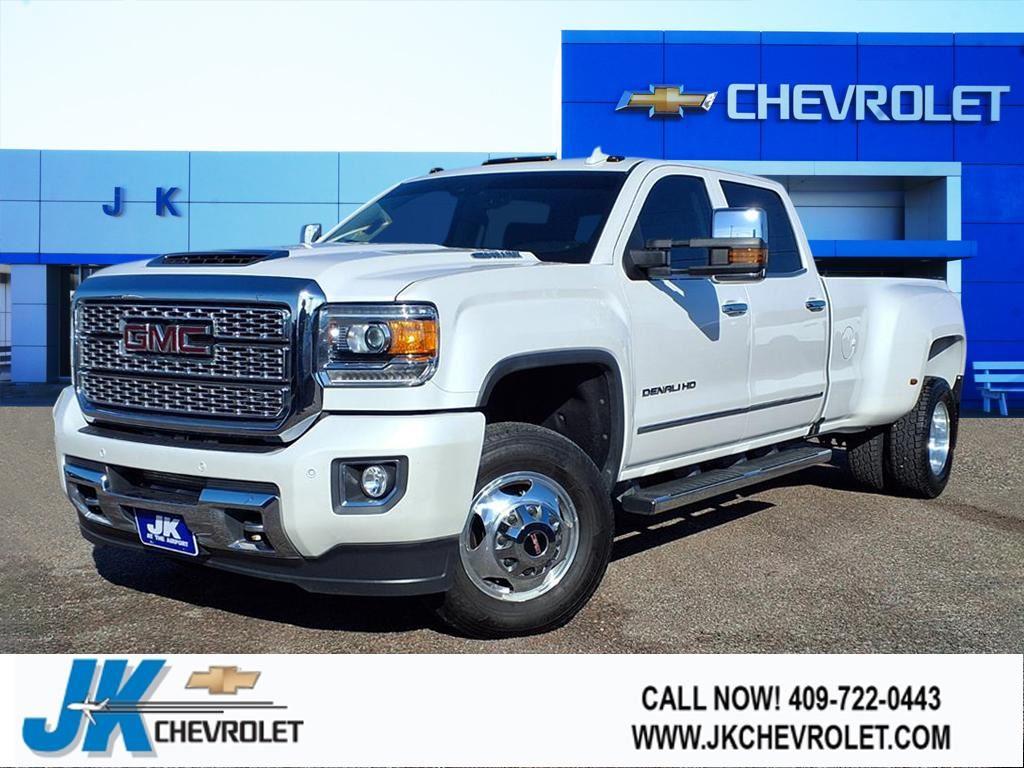 2019 GMC Sierra 3500HD Denali Crew Cab LB DRW 4WD
