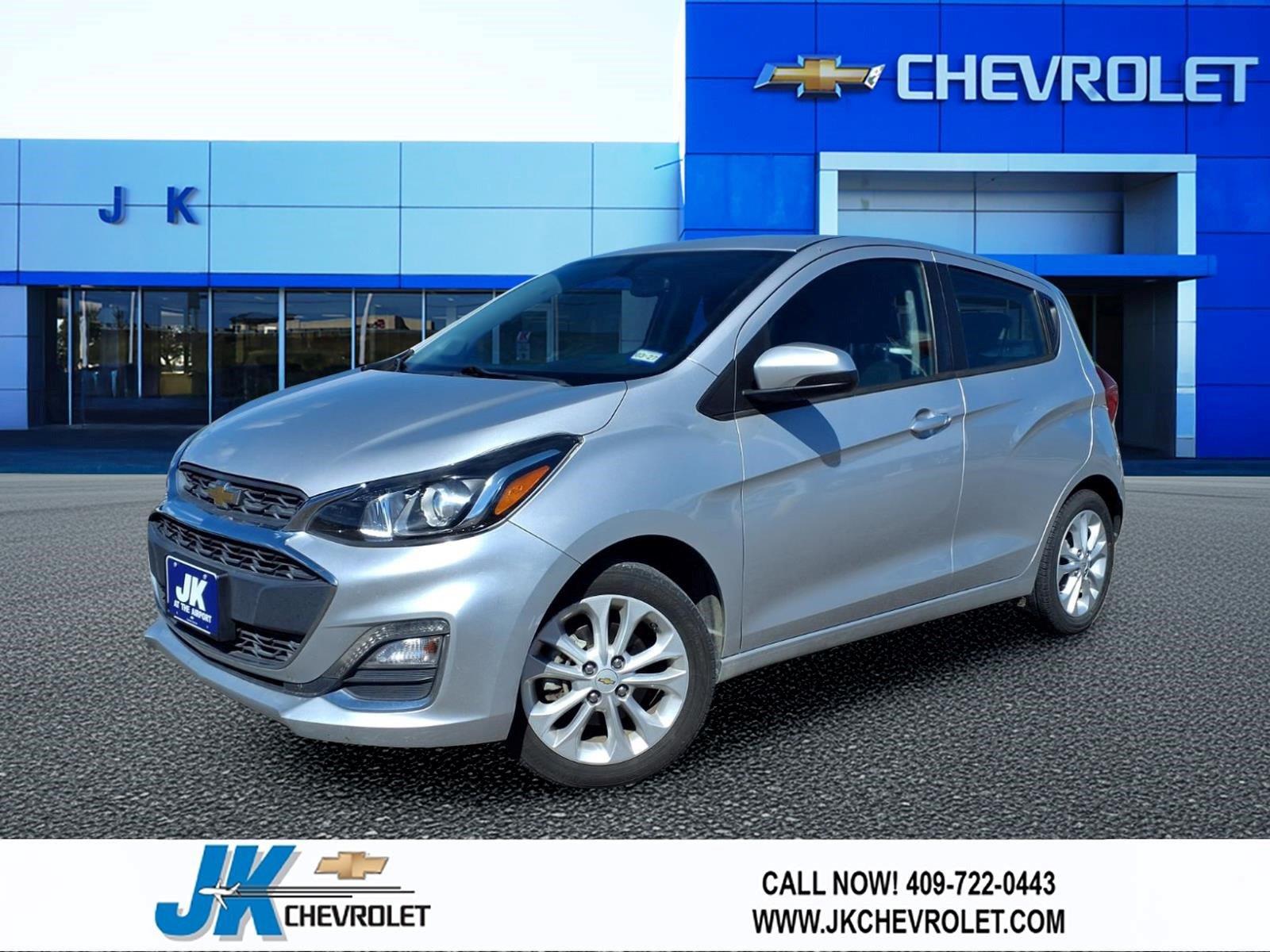 Silver Ice 2021 Chevrolet Spark Hatchback Front-Wheel Drive Continuously Variable Transmission
