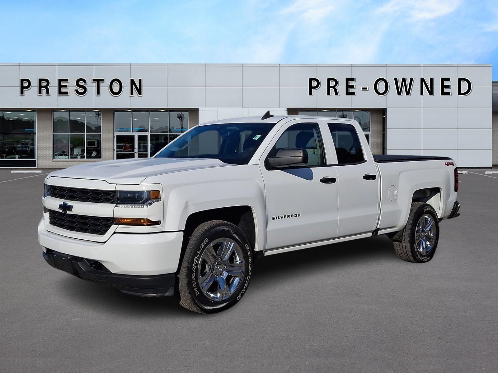 2018 Chevrolet Silverado 1500 Custom Double Cab 4WD