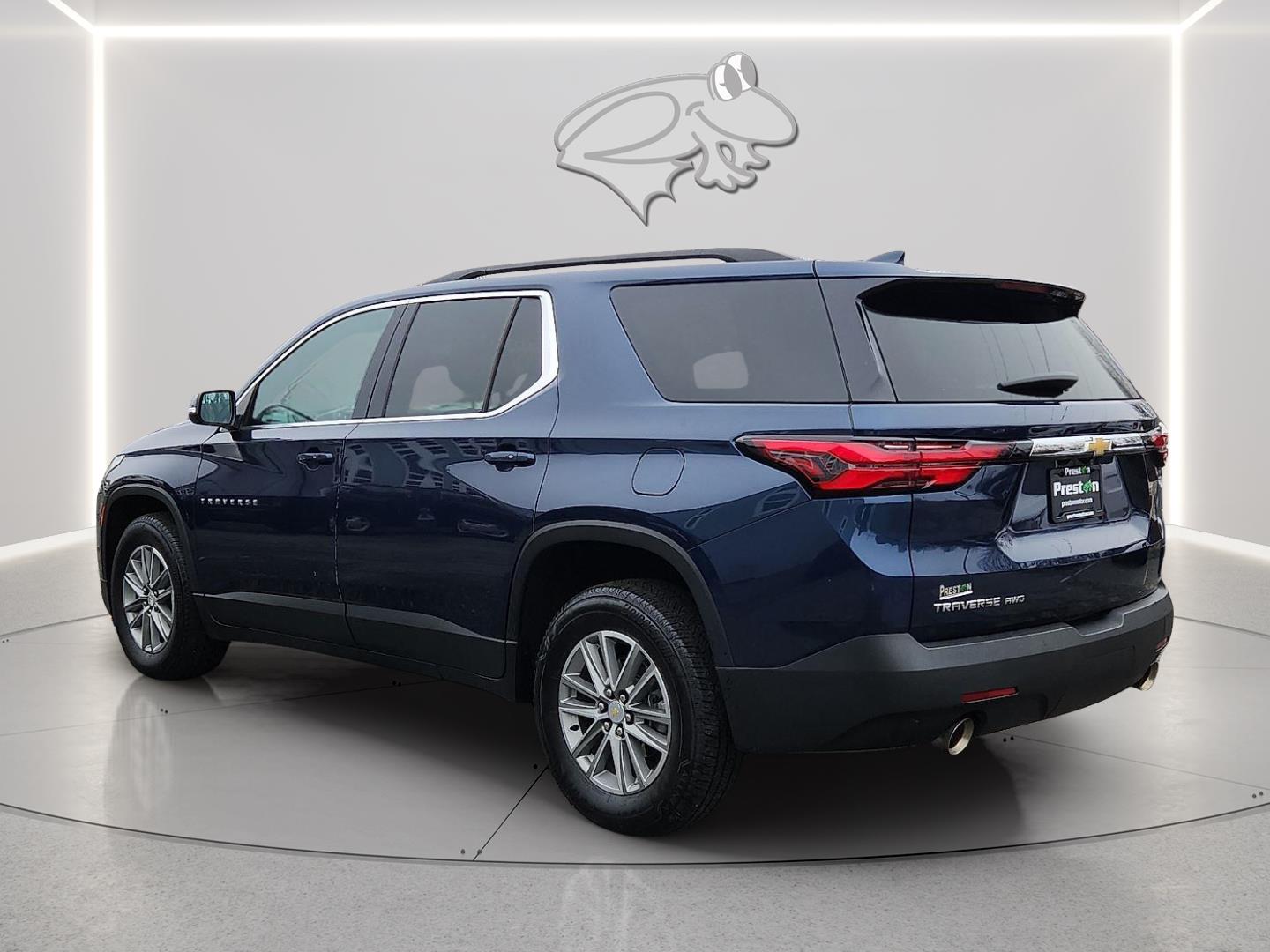 View vehicle photo 6