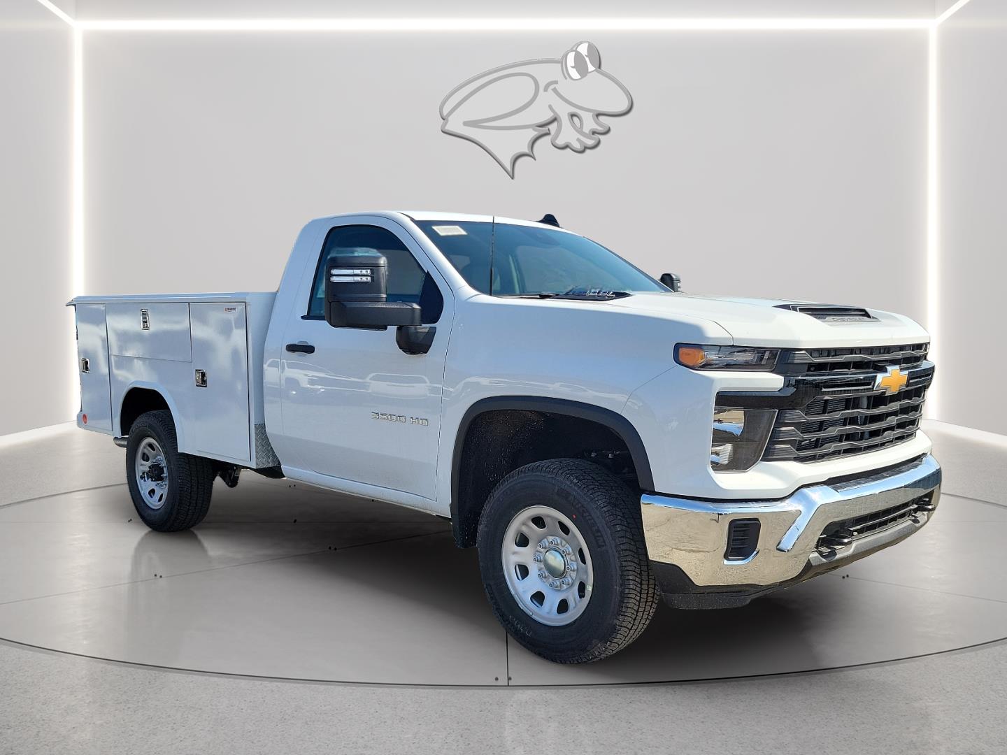 View vehicle photo 2