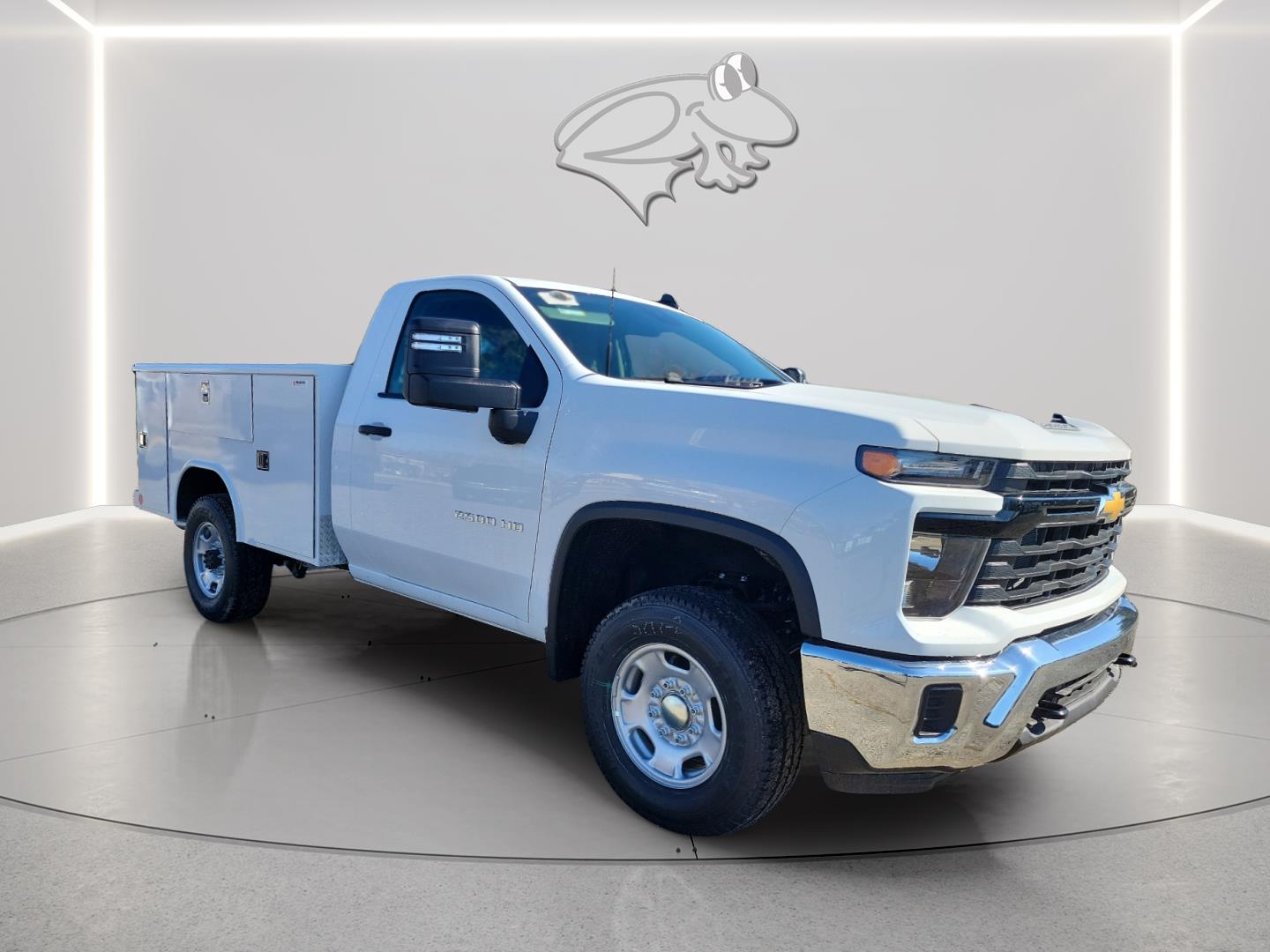 View vehicle photo 2