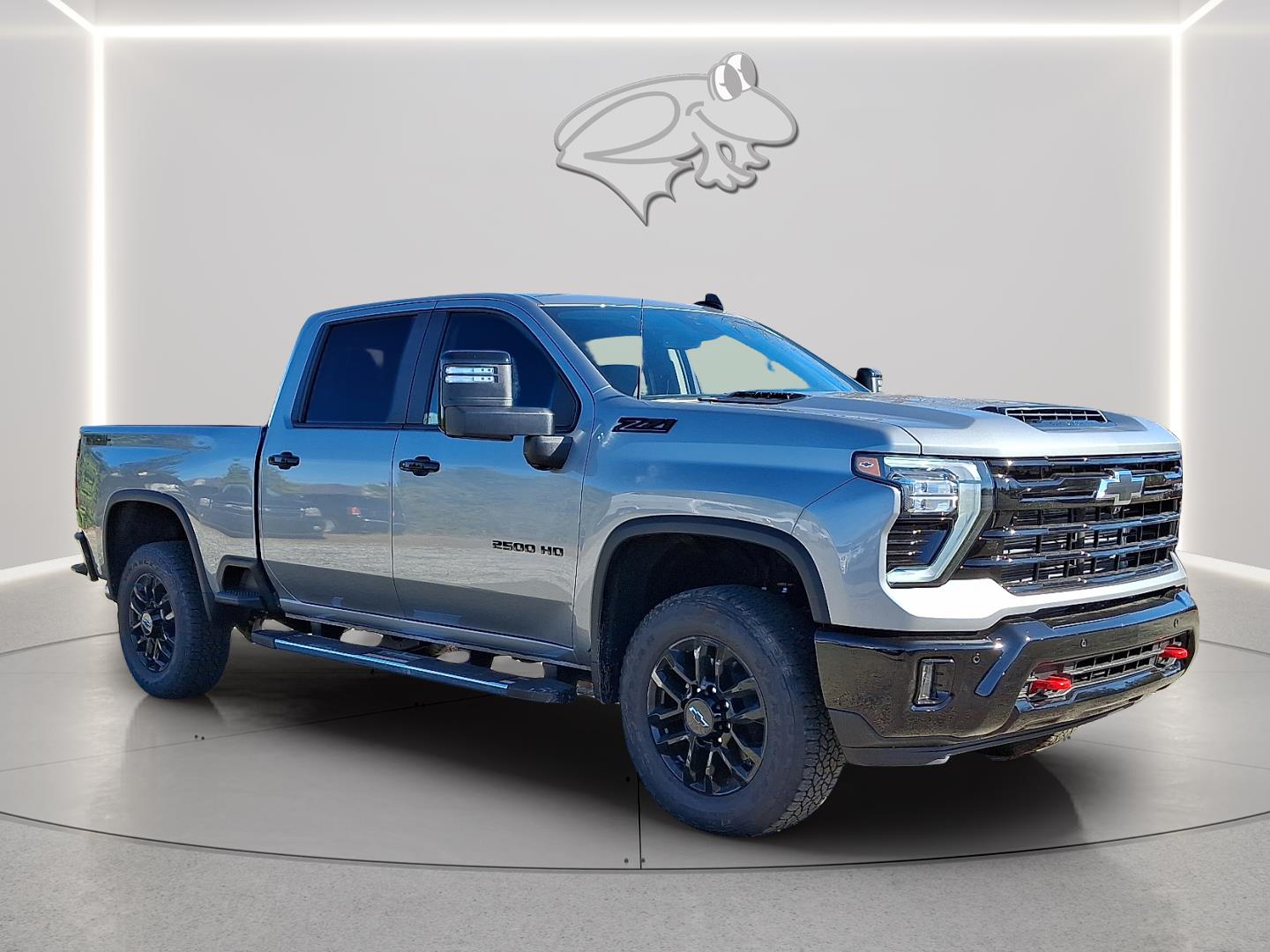 View vehicle photo 2