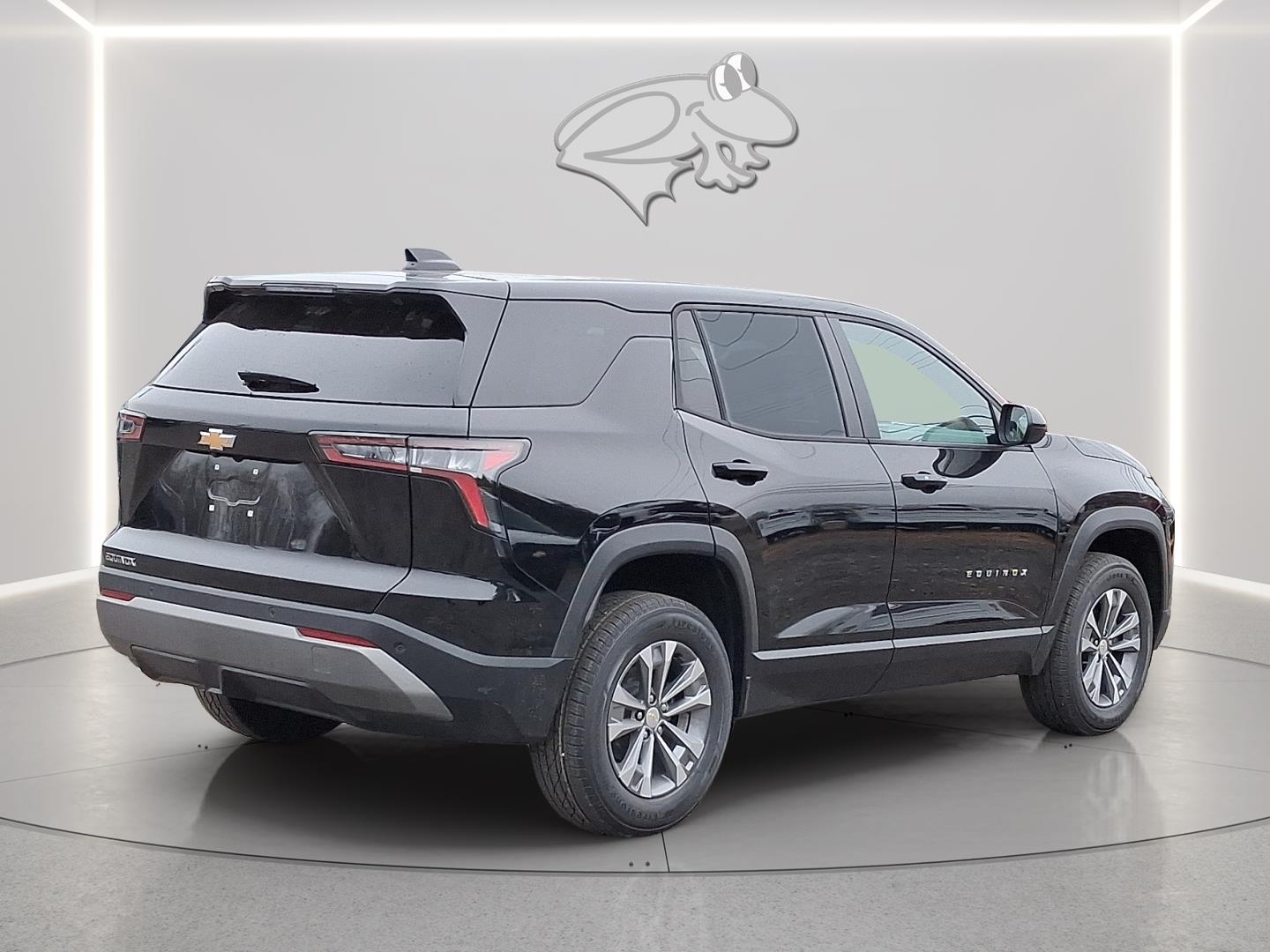 View vehicle photo 3