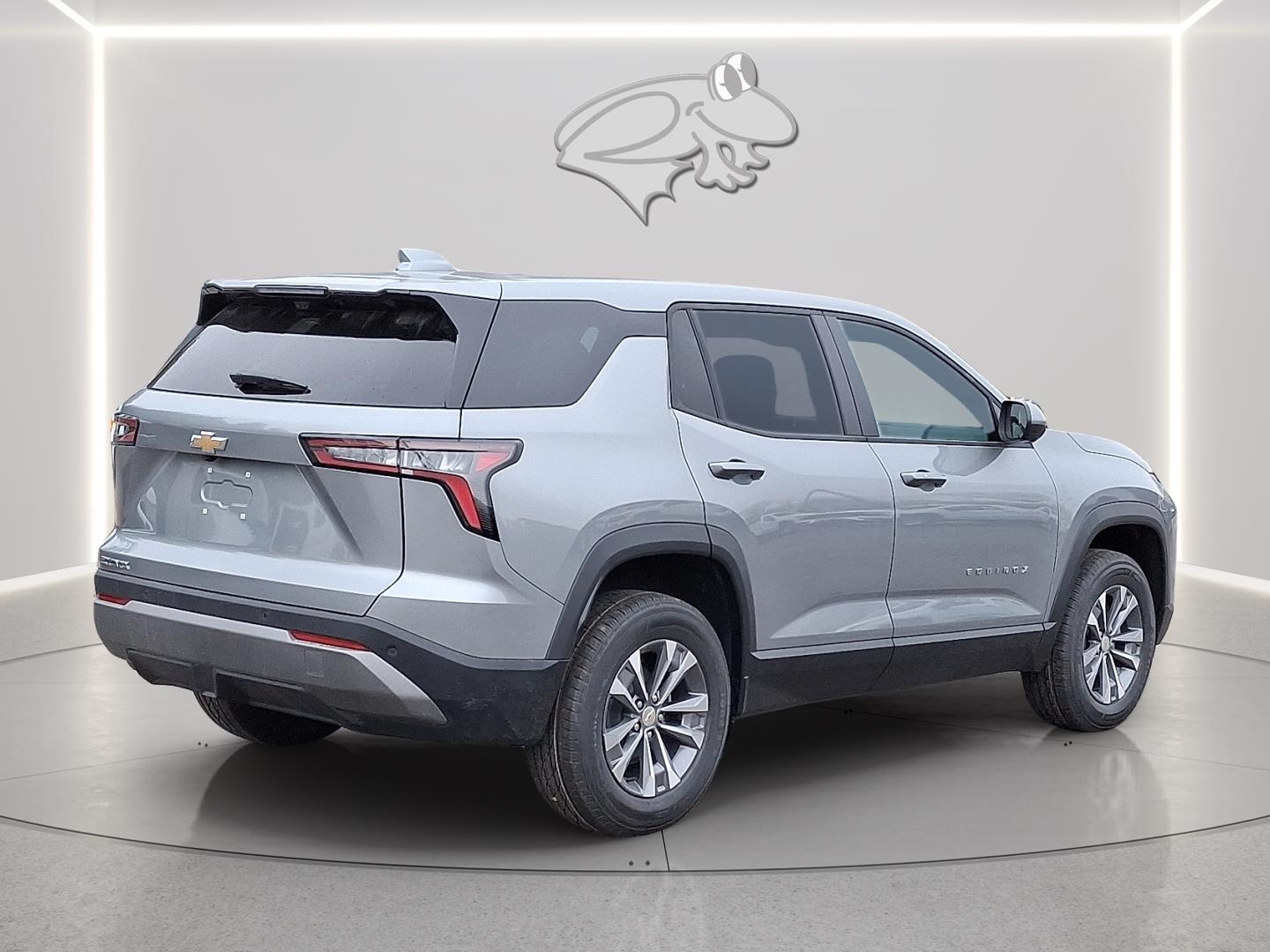 View vehicle photo 3