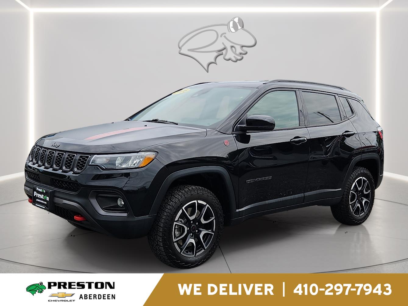 Diamond Black Crystal Pearlcoat 2025 Jeep Compass SUV / Crossover Four-Wheel Drive 8-Speed Automatic