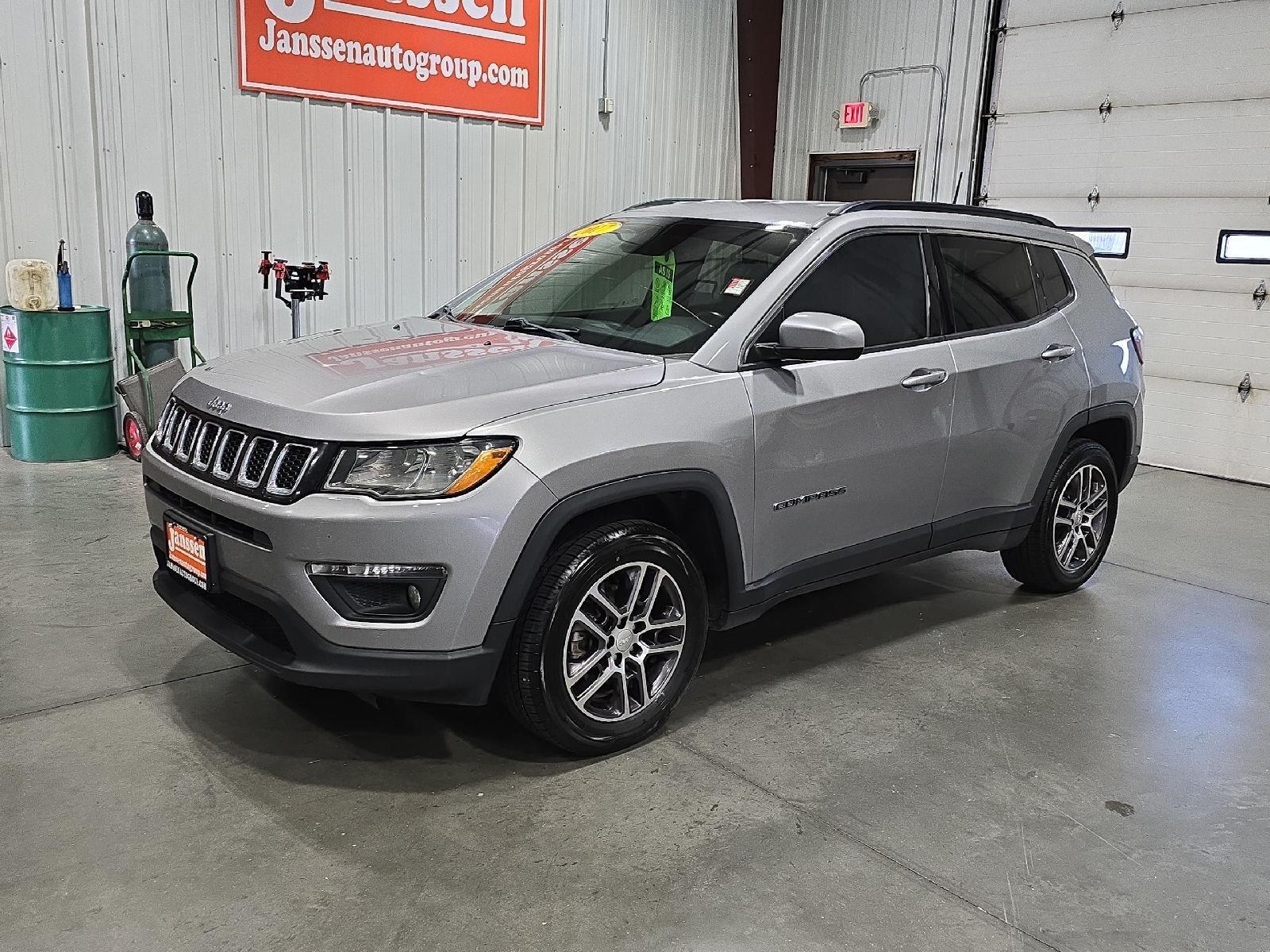 2017 Jeep Compass Latitude 4WD