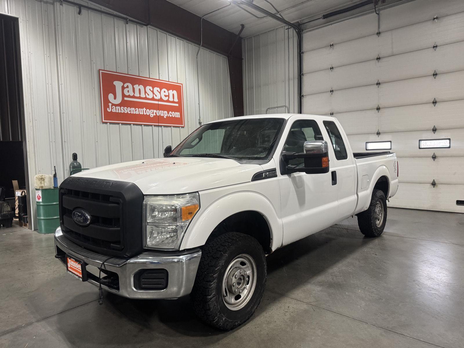 2015 Ford F-250 Super Duty XL SuperCab 4WD