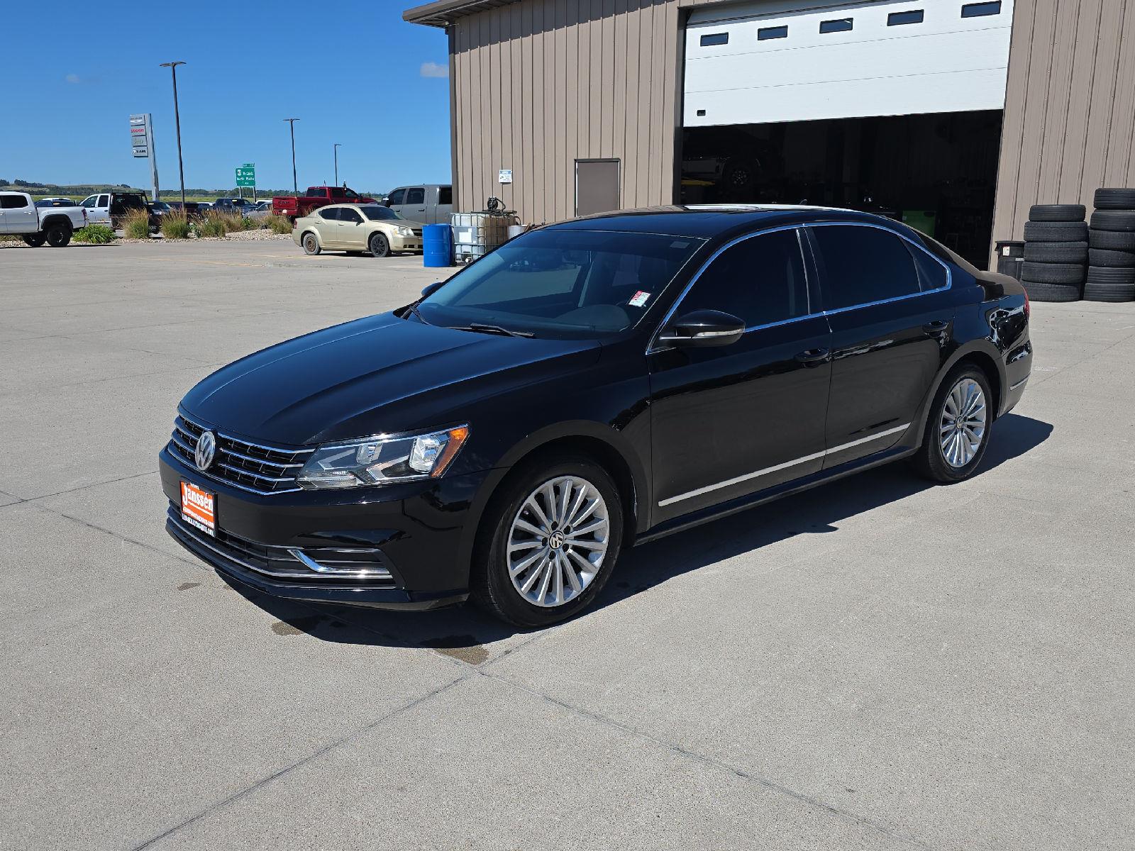 Black Uni 2016 Volkswagen Passat Sedan Front-Wheel Drive Automatic
