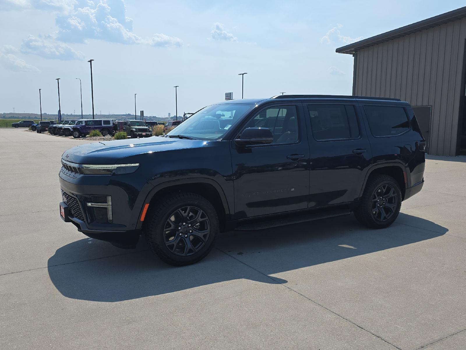 Fathom Blue Pearlcoat 2026 Jeep Grand Wagoneer SUV / Crossover Four-Wheel Drive 8-Speed Automatic