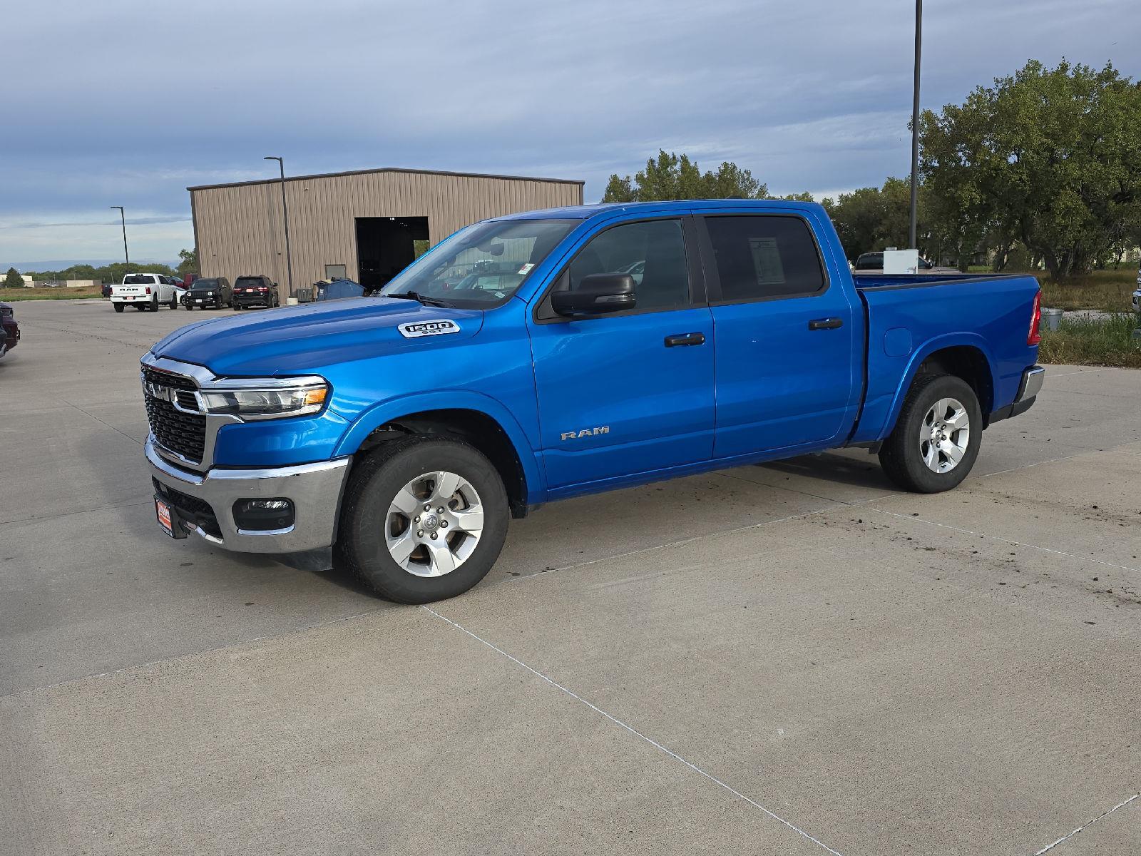  2025 RAM 1500 Big Horn Crew Cab 4WD   