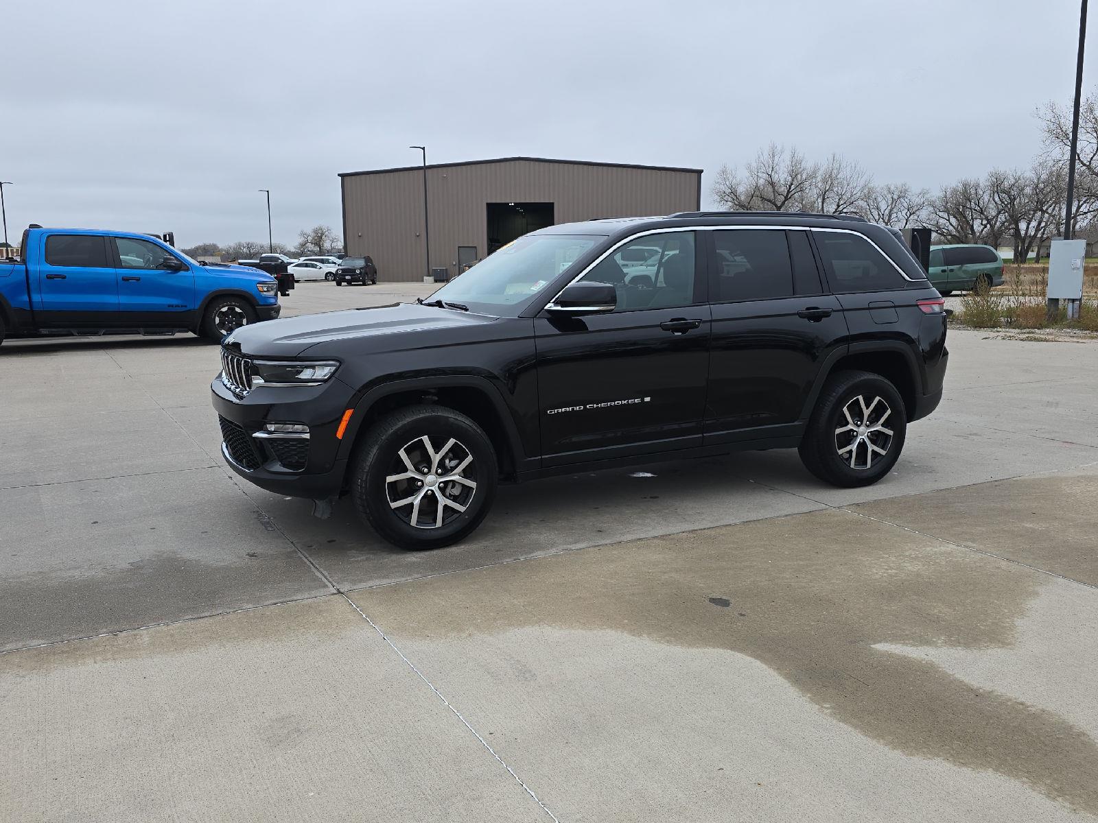 2025 Jeep Grand Cherokee Limited 4WD