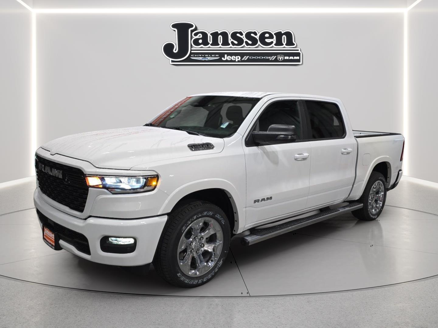 Bright White Clearcoat 2026 RAM 1500 Pickup Truck Four-Wheel Drive 8-Speed Automatic