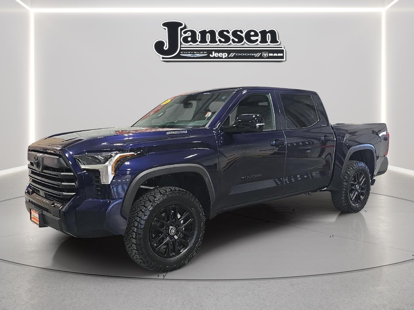 2026 Toyota Tundra Hybrid Limited HV CrewMax Cab 4WD