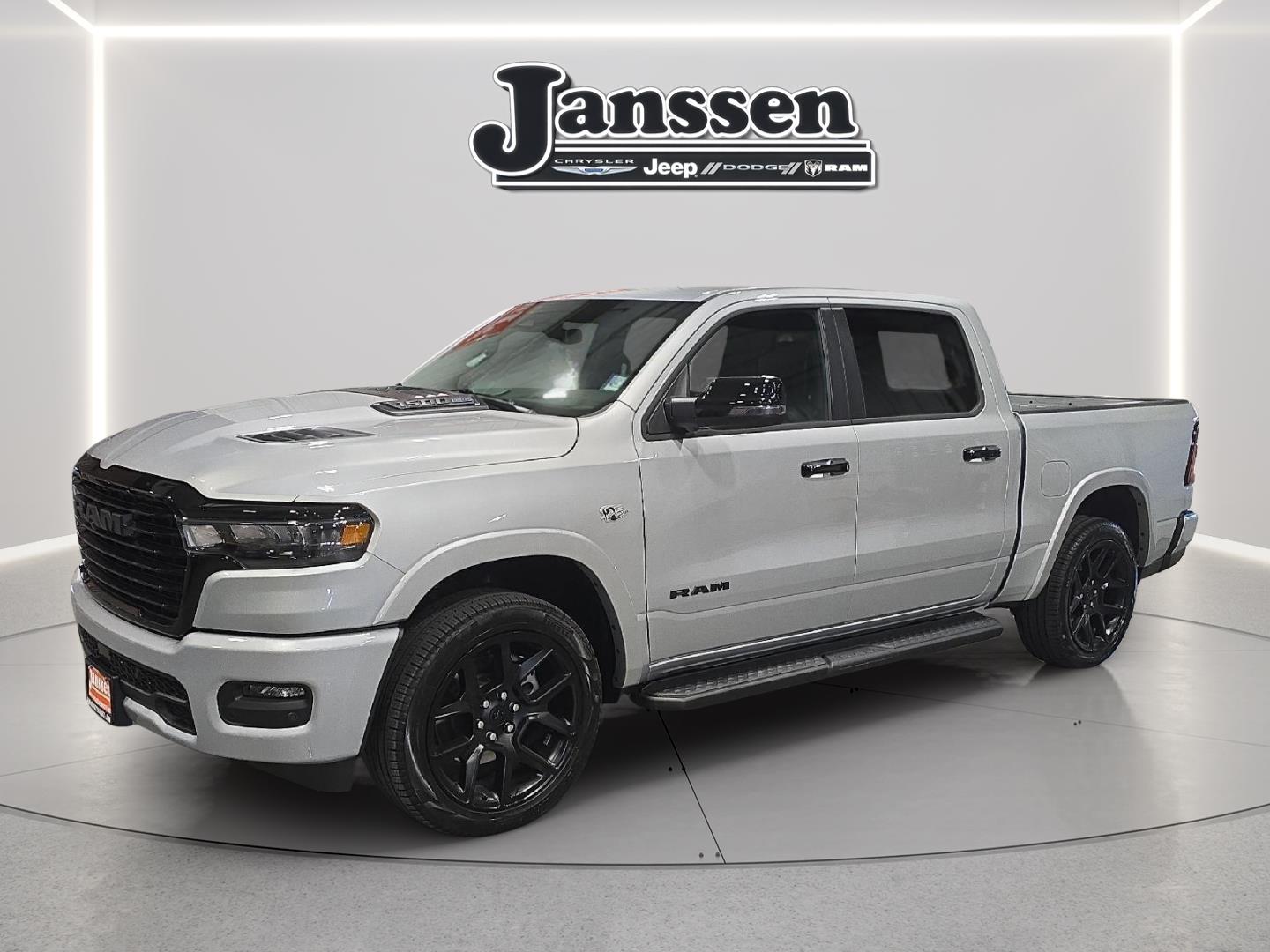 2026 RAM 1500 Laramie Crew Cab 4WD